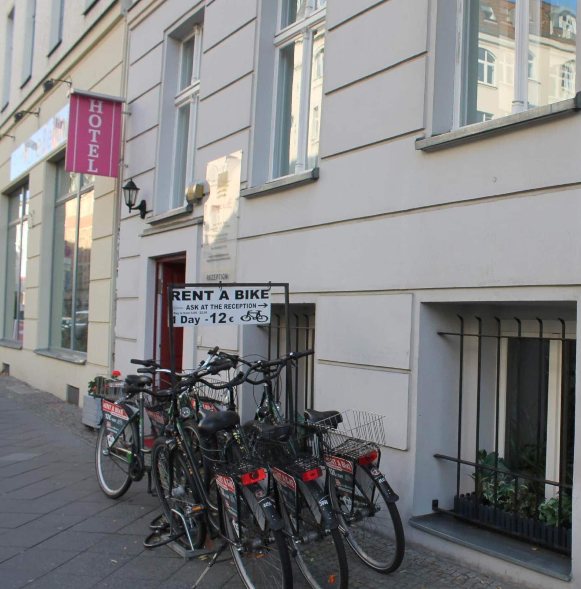 Vista Exterior Hotel Amelie Berlin