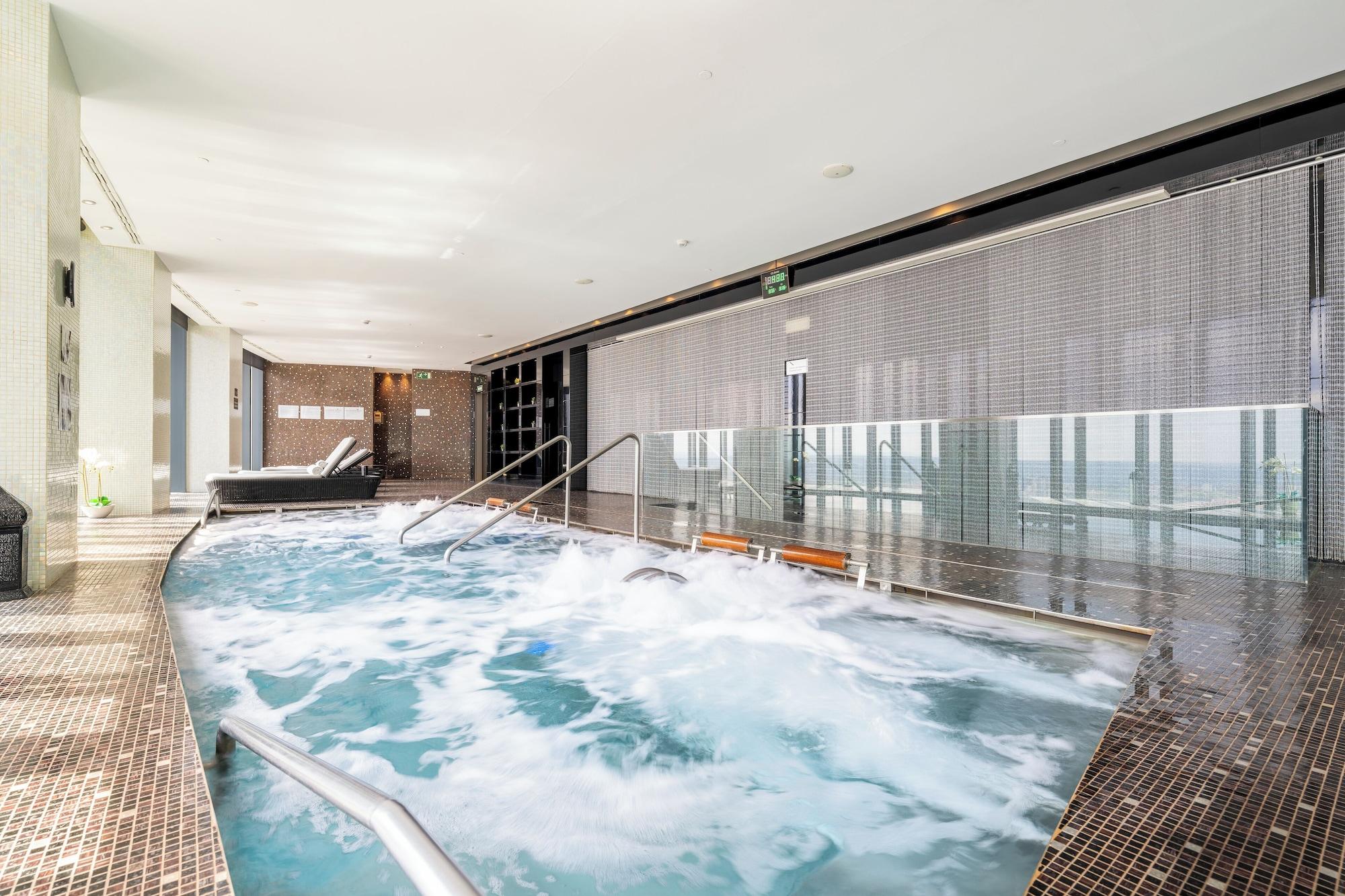 Spa Eurostars Madrid Tower