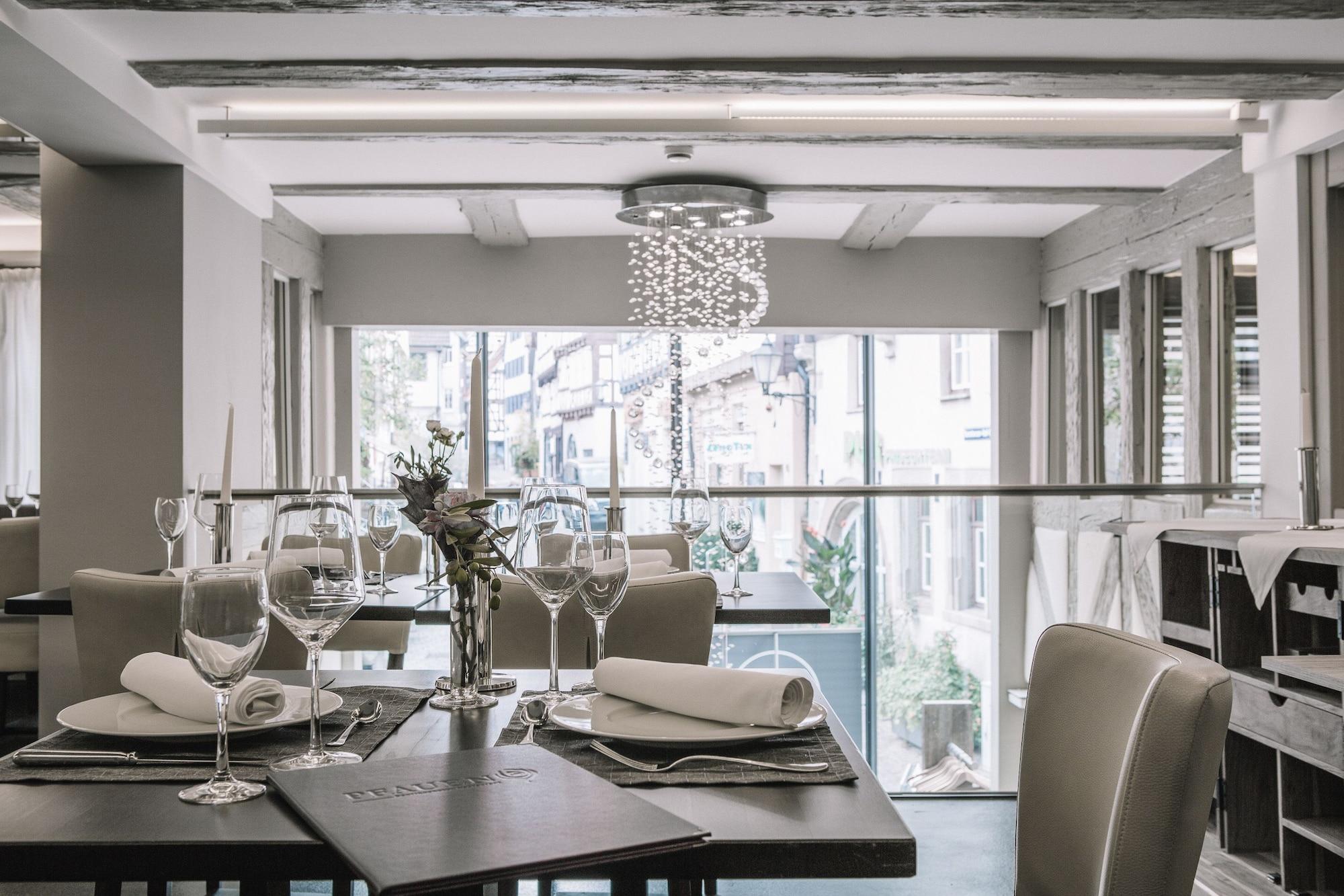 Restaurant Boutique Hotel Pfauen