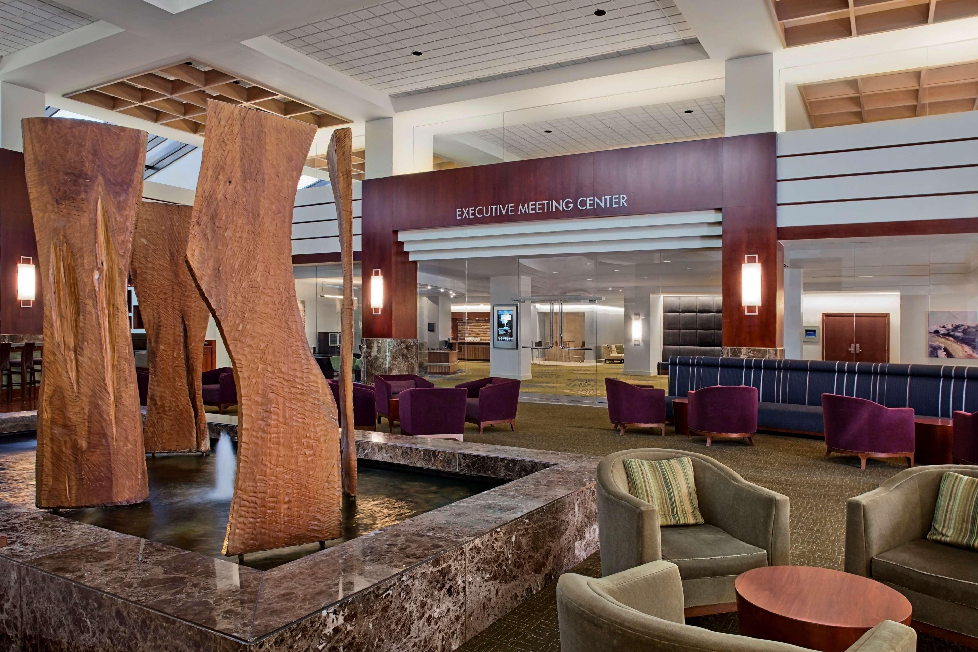 Vista Lobby Hyatt Regency Dulles