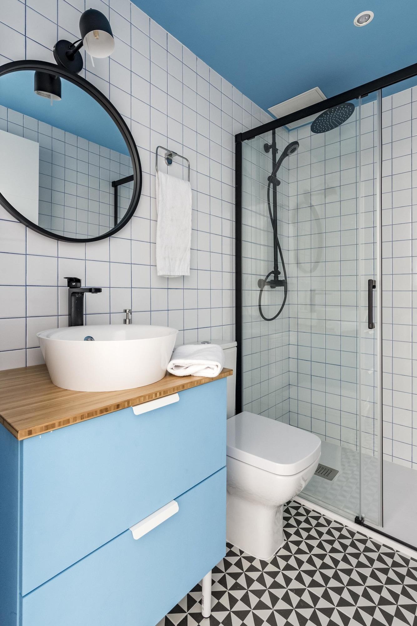 Equipamiento de Habitación Style Apartments by Olala Homes