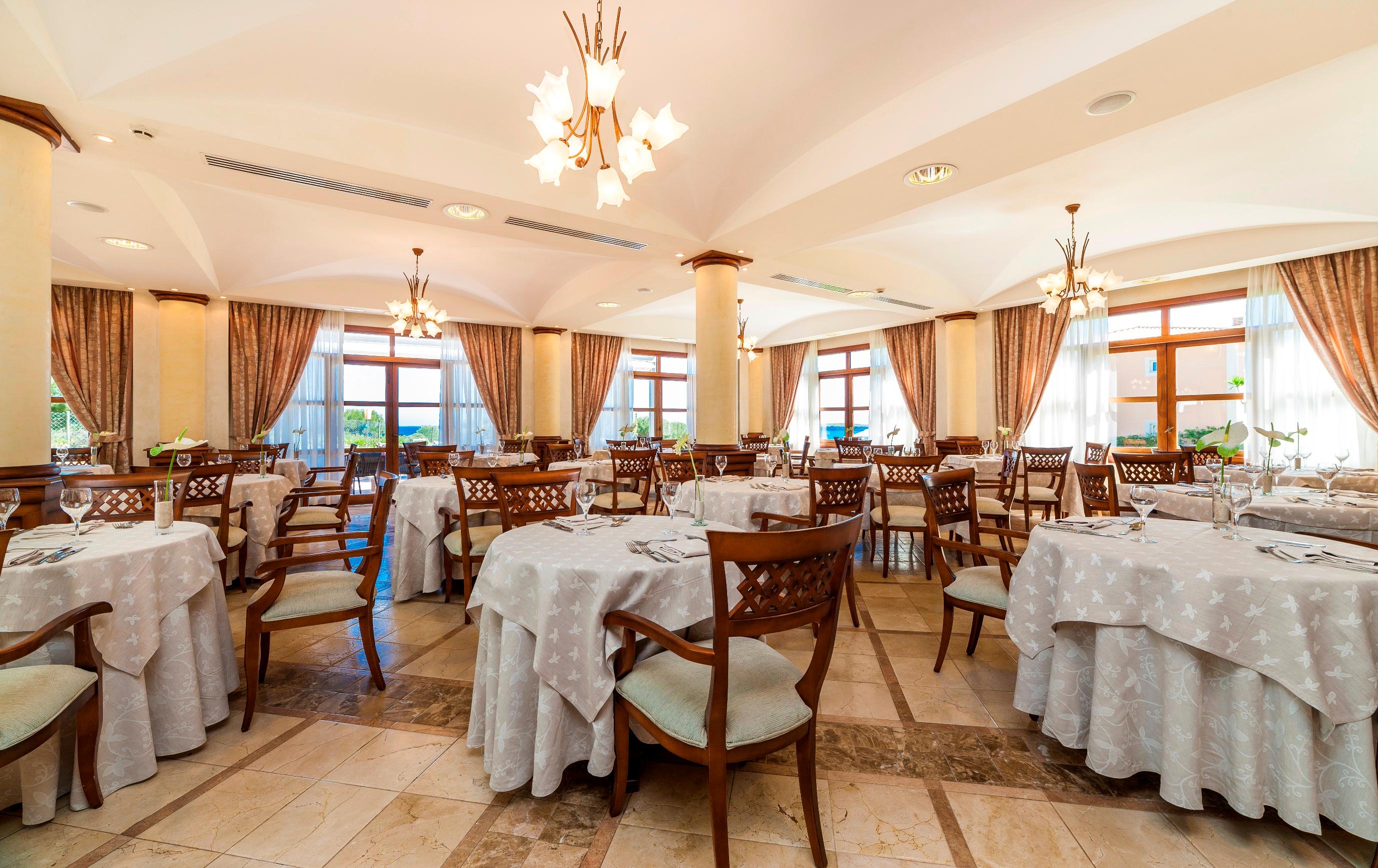 Restaurant Insotel Punta Prima Prestige Suites & Spa