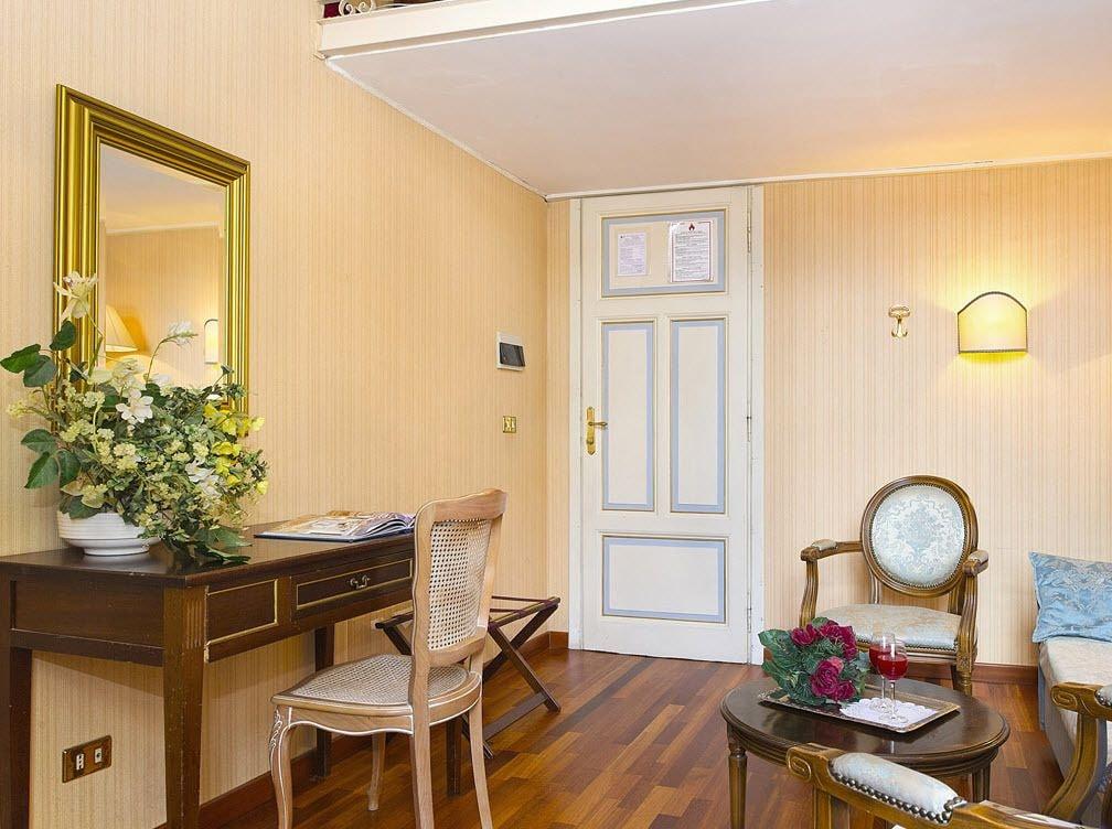 Set de Habitación Grande Albergo Quattro Stagioni