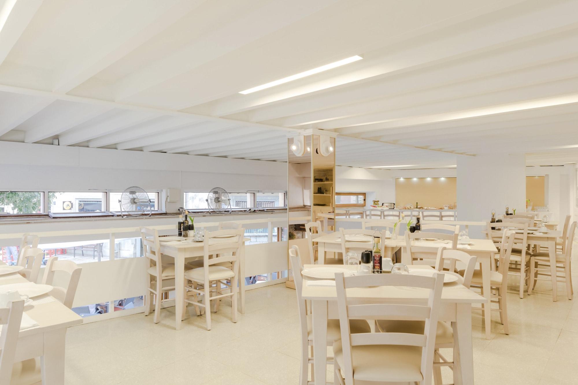 Restaurant Fonda Llabres Hostal Boutique