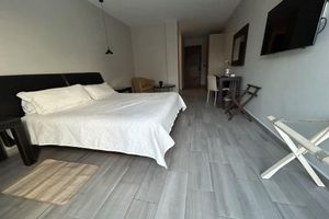 Alquiler Vacacional - Privilegiado, a paso de cine, restaurant, bar,tienda
12 min aero
 20 min playa