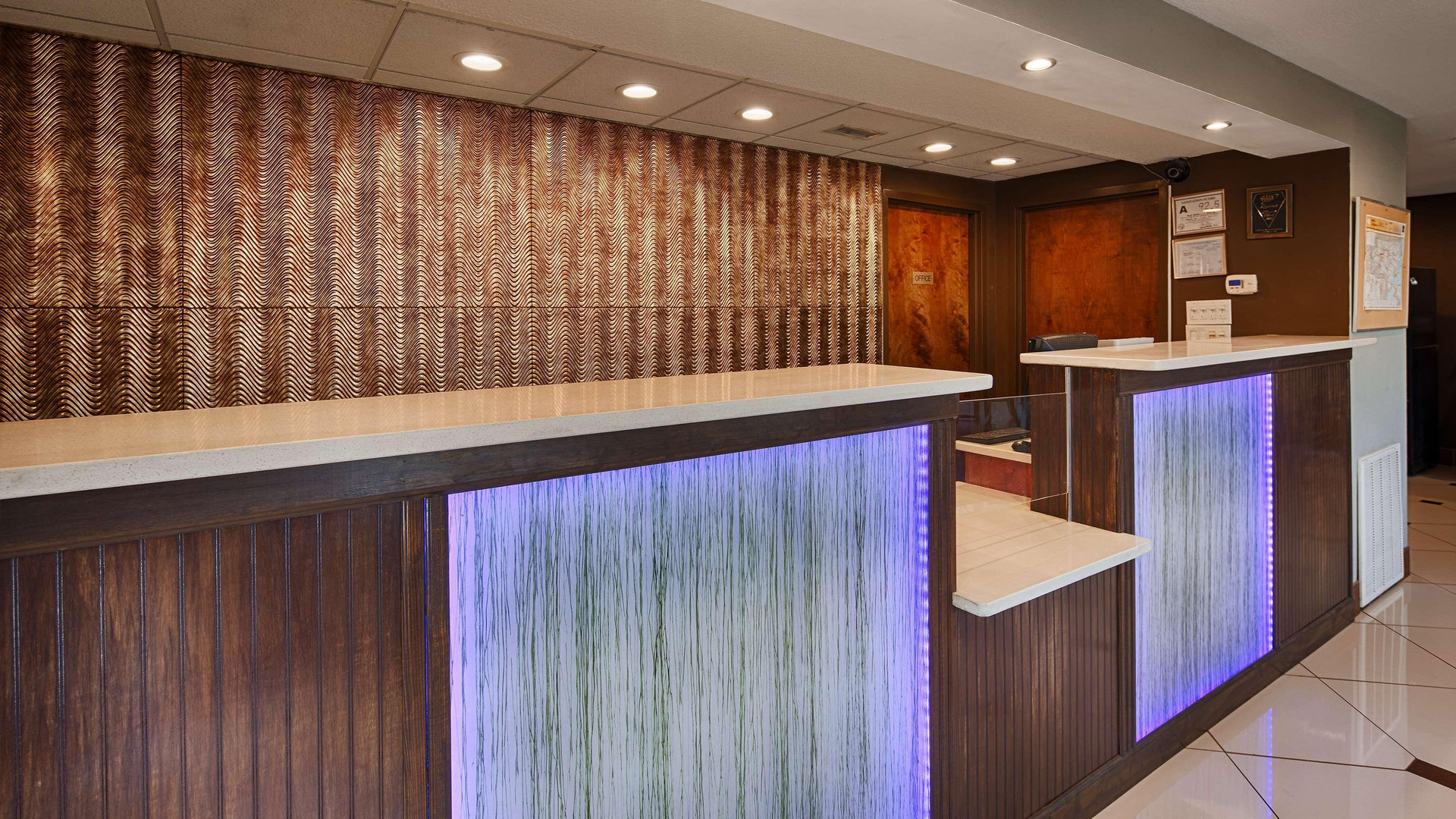 Vista Lobby Best Western Statesville Inn