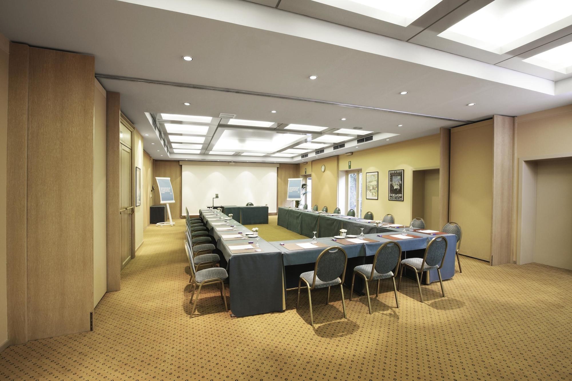 Sala de Reuniones NH Brugge Hotel