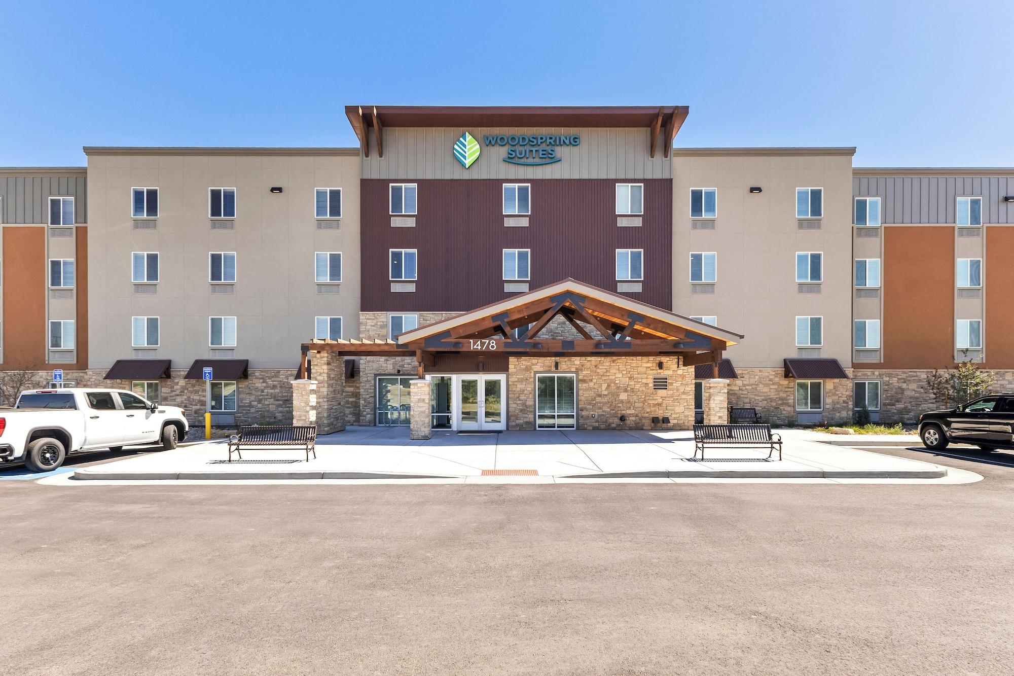 Vista Exterior Woodspring Suites Bluffdale Salt Lake City