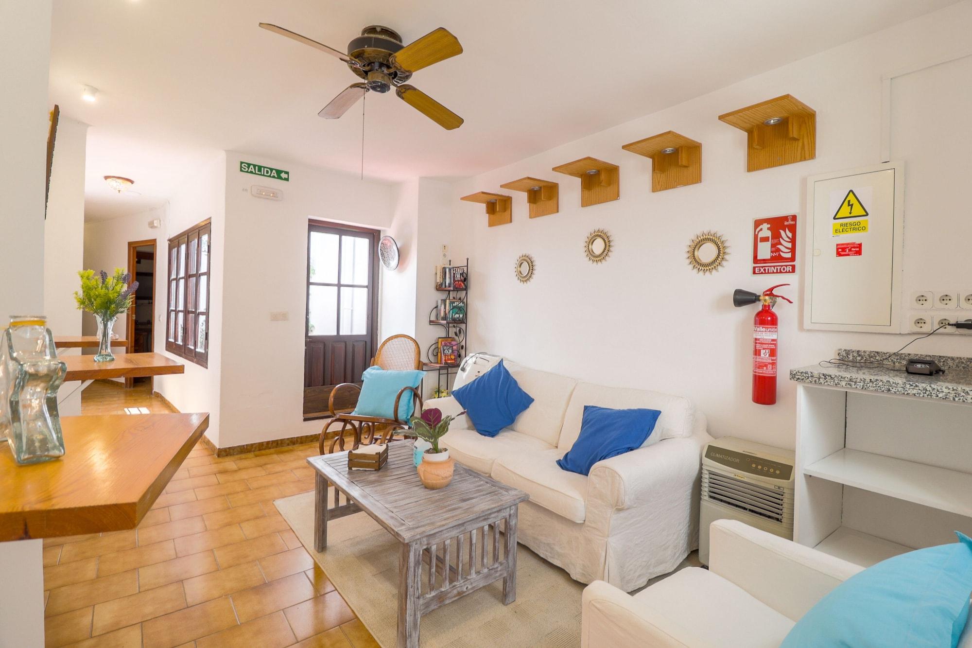 Vista Lobby Pensión Sevillano