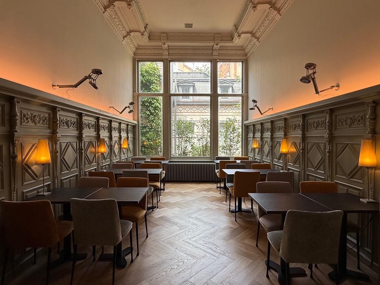Bar/Salón Hotel Du Congres