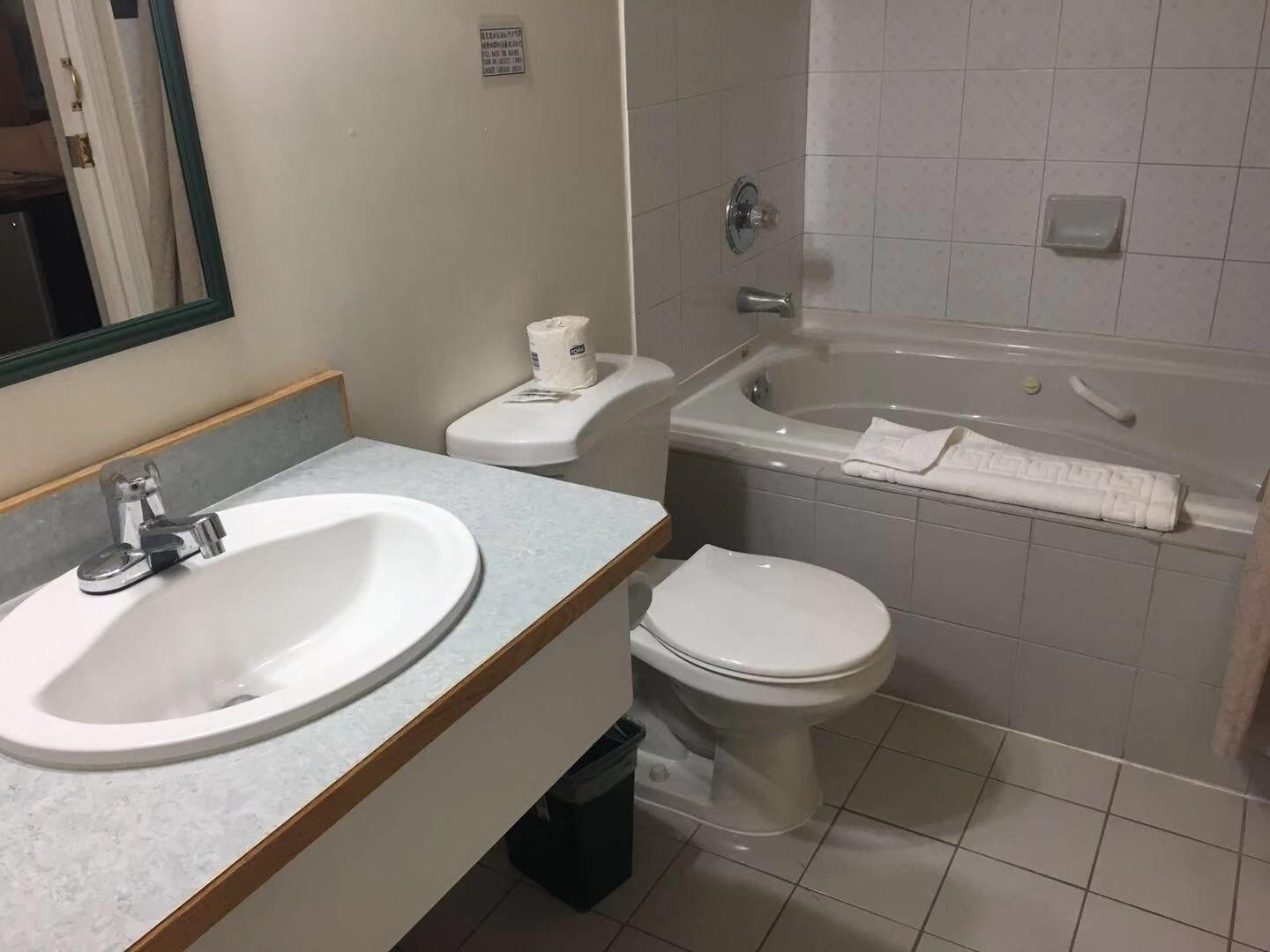 Equipamiento de Habitación Rainbow Lake Castle Resort