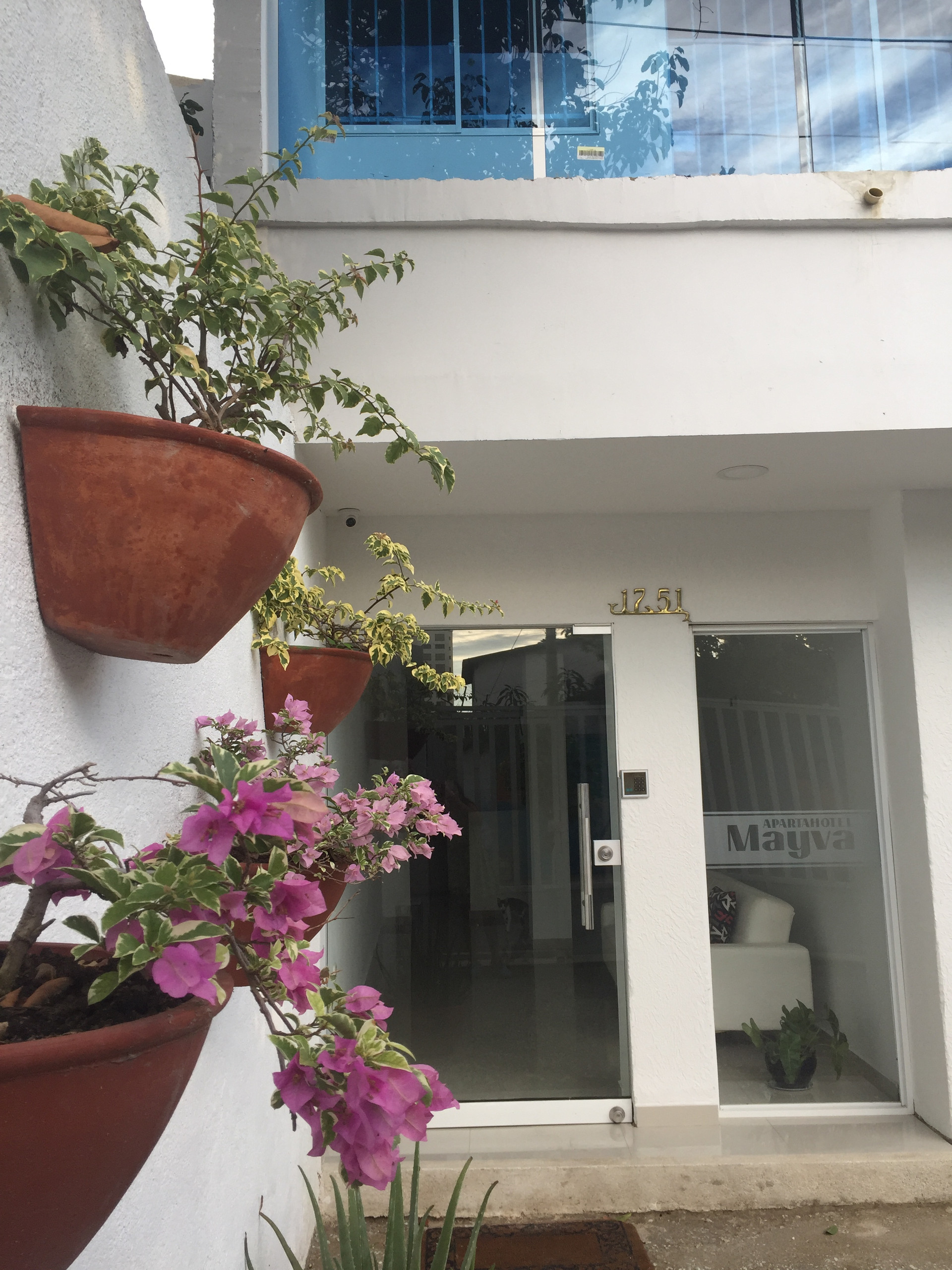 Vista Exterior Apartahotel Mayva