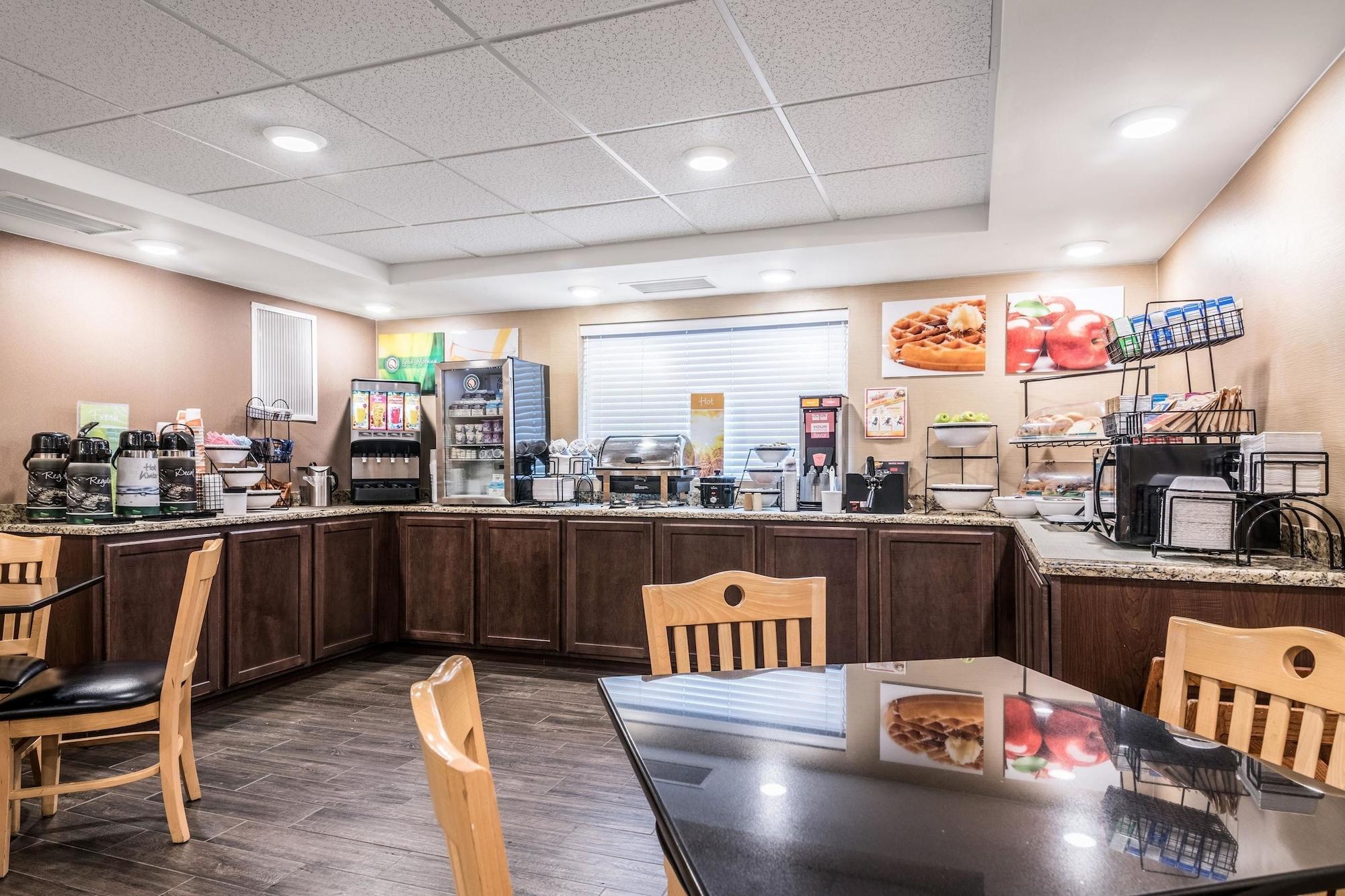 Bar/Salón Quality Inn Ithaca - University Area