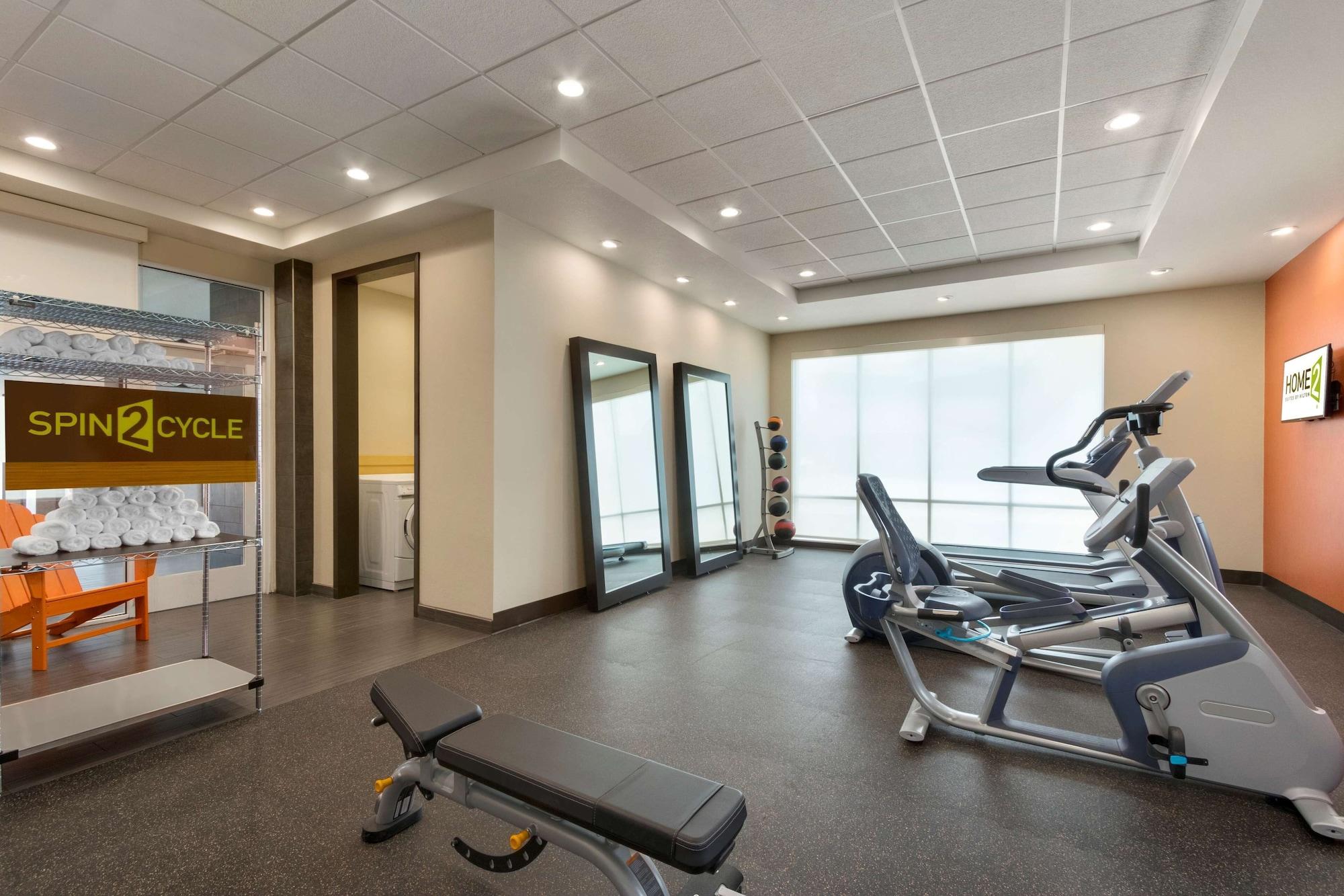 Gimnasio Home2 Suites by Hilton Houston Stafford