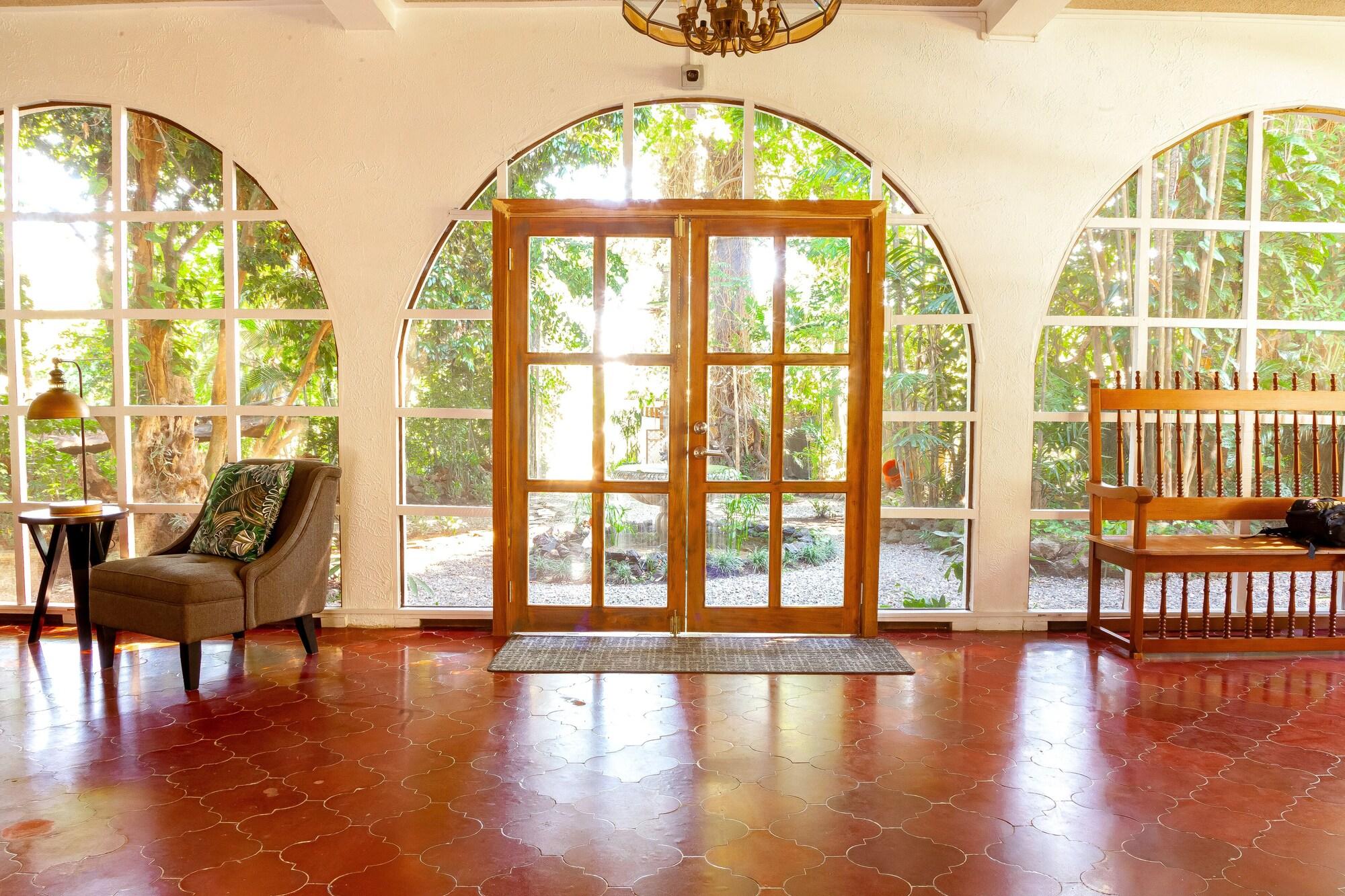 Vista Lobby Angeli Gardens Boutique Hotel