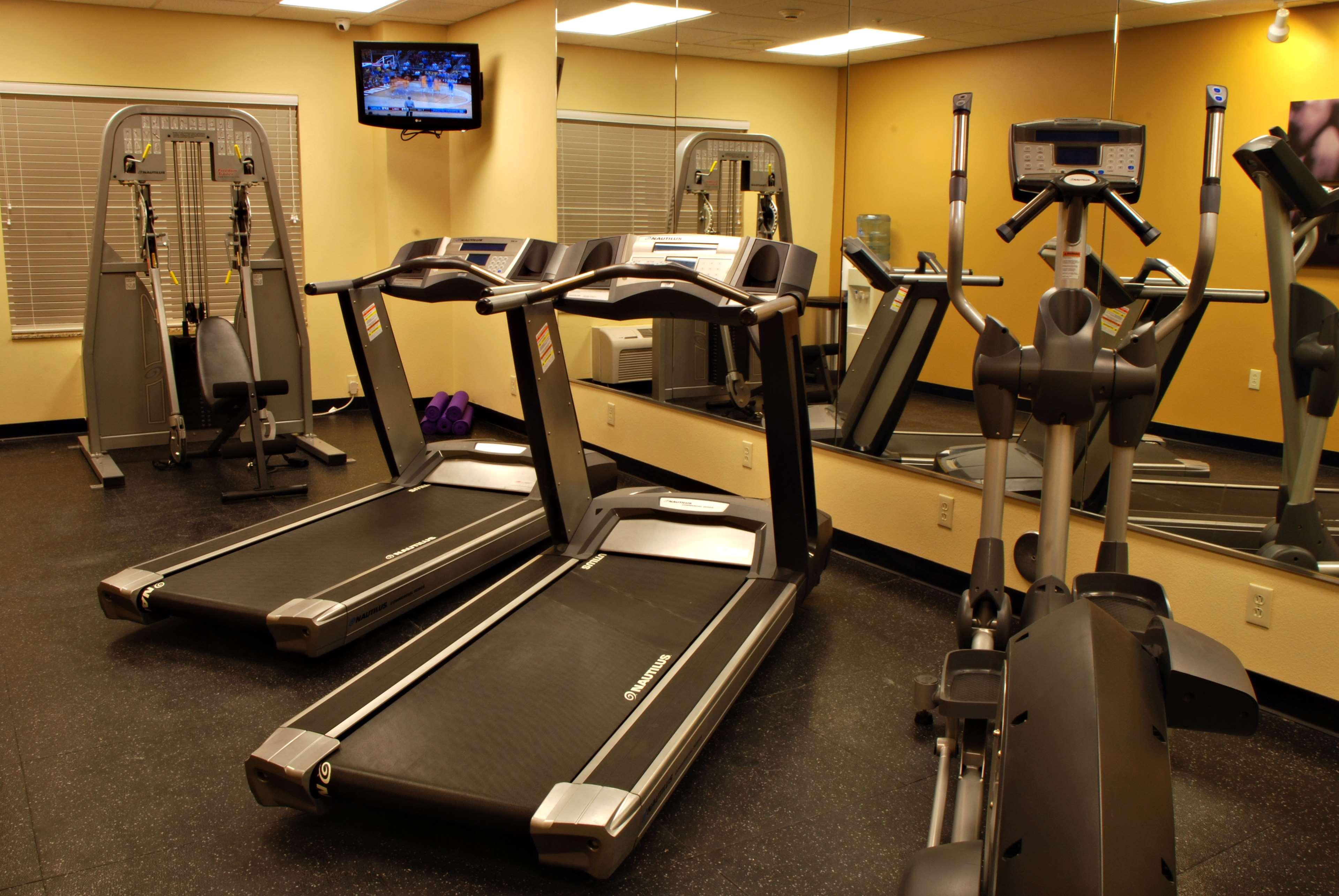 Instalaciones Recreativas Country Inn & Suites by Radisson, Tucson City Center, AZ