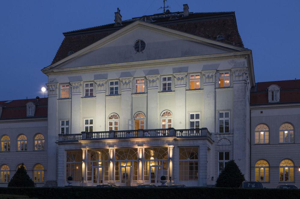 Comodidades do estabelecimento Austria Trend Hotel Schloss Wilhelminenberg