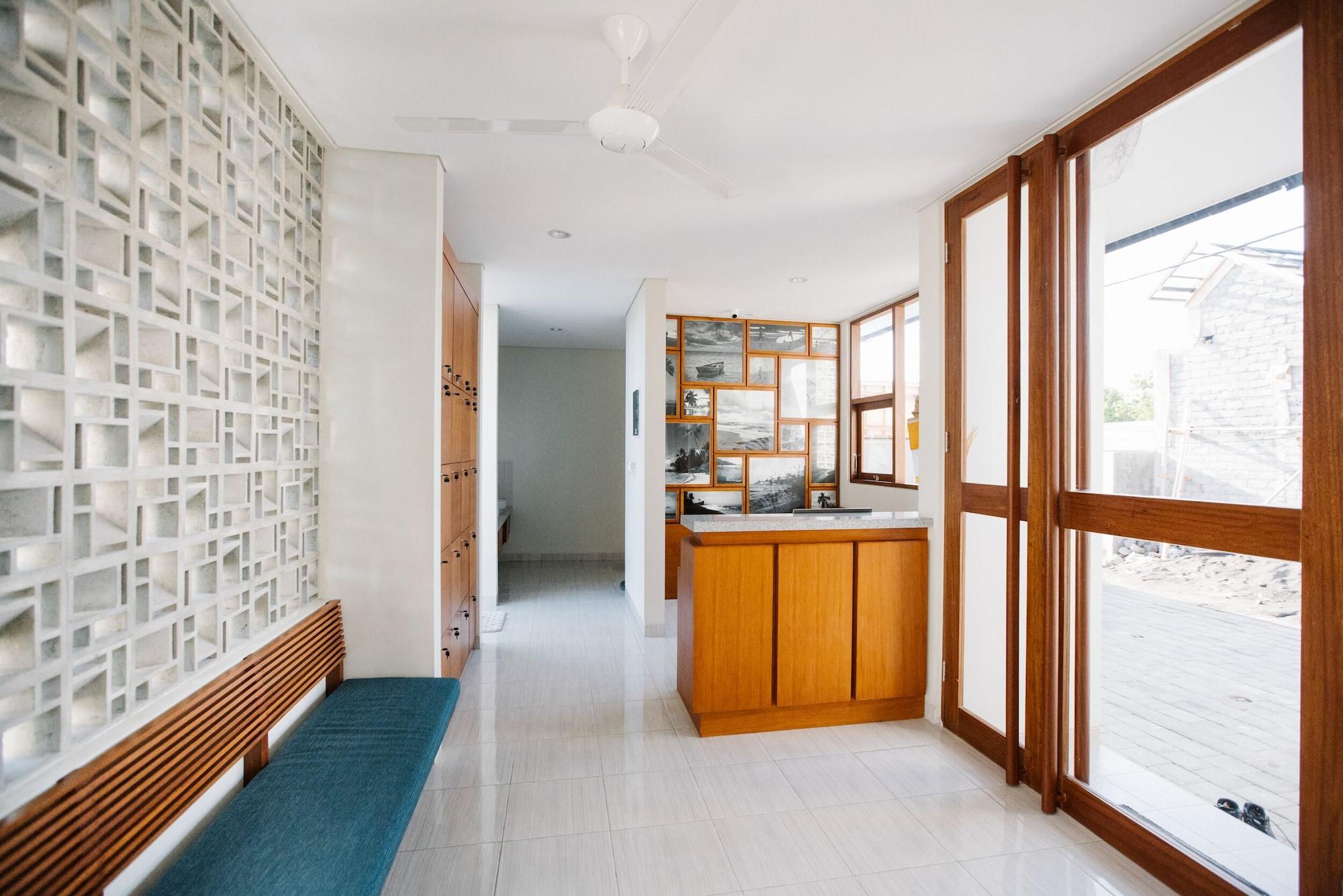 Vista Lobby Vasudha Hostel Canggu