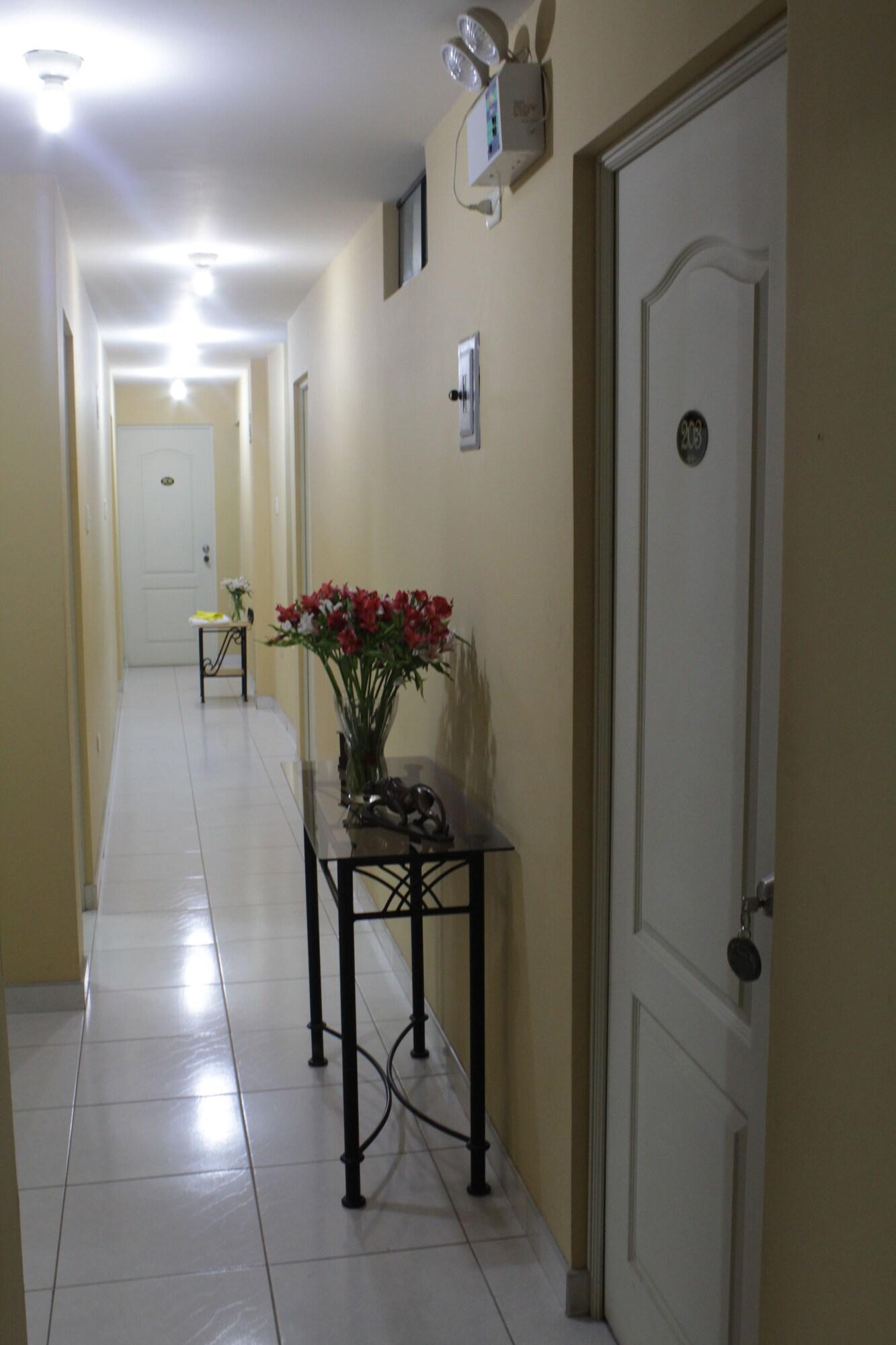 Comodidades del Alojamiento Hotel Las Flores - Cañete