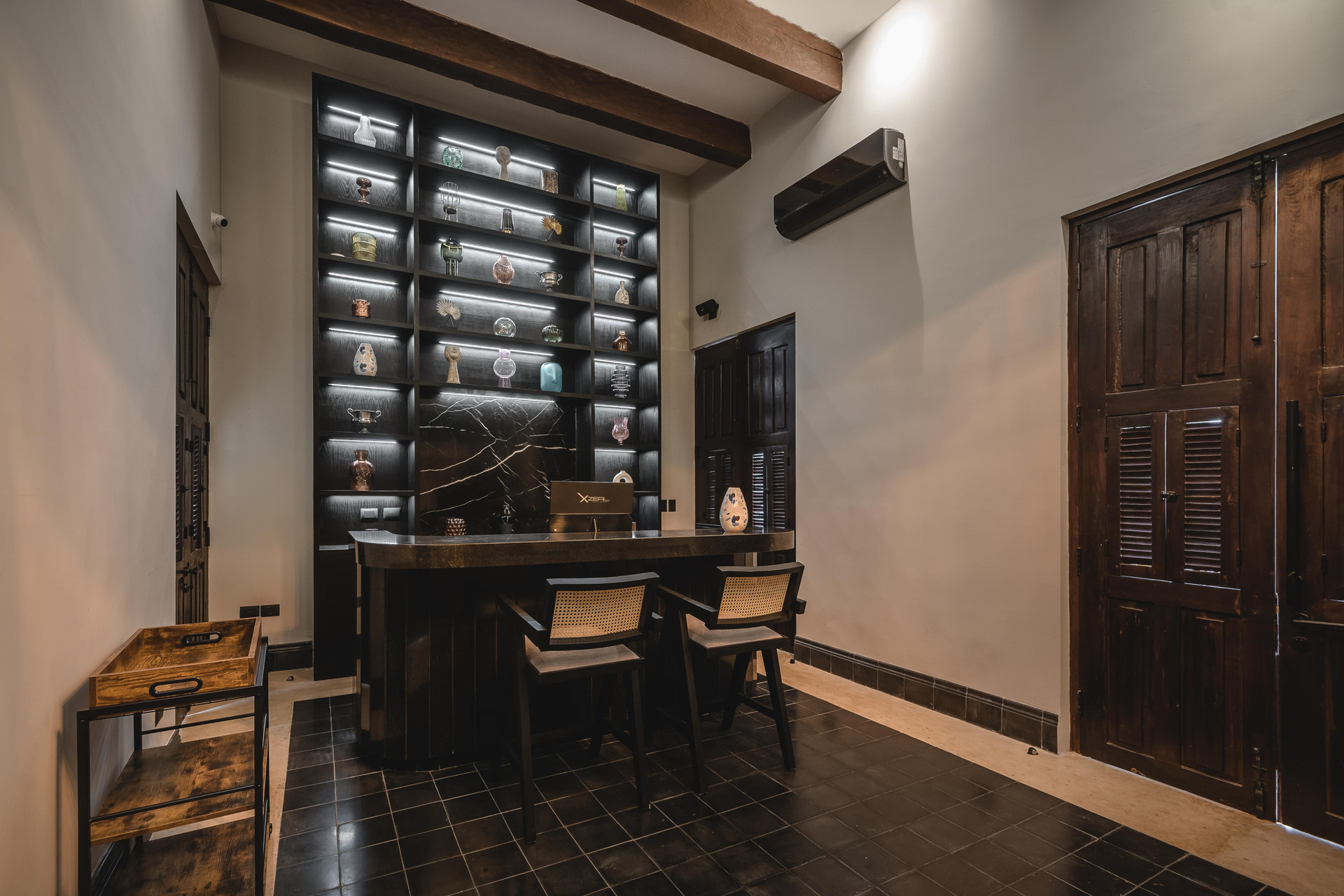 Vista Lobby Hotel Sutuk