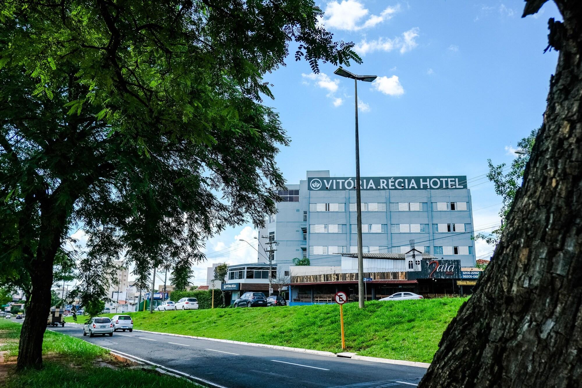 Vista Exterior Vitória Régia Hotel