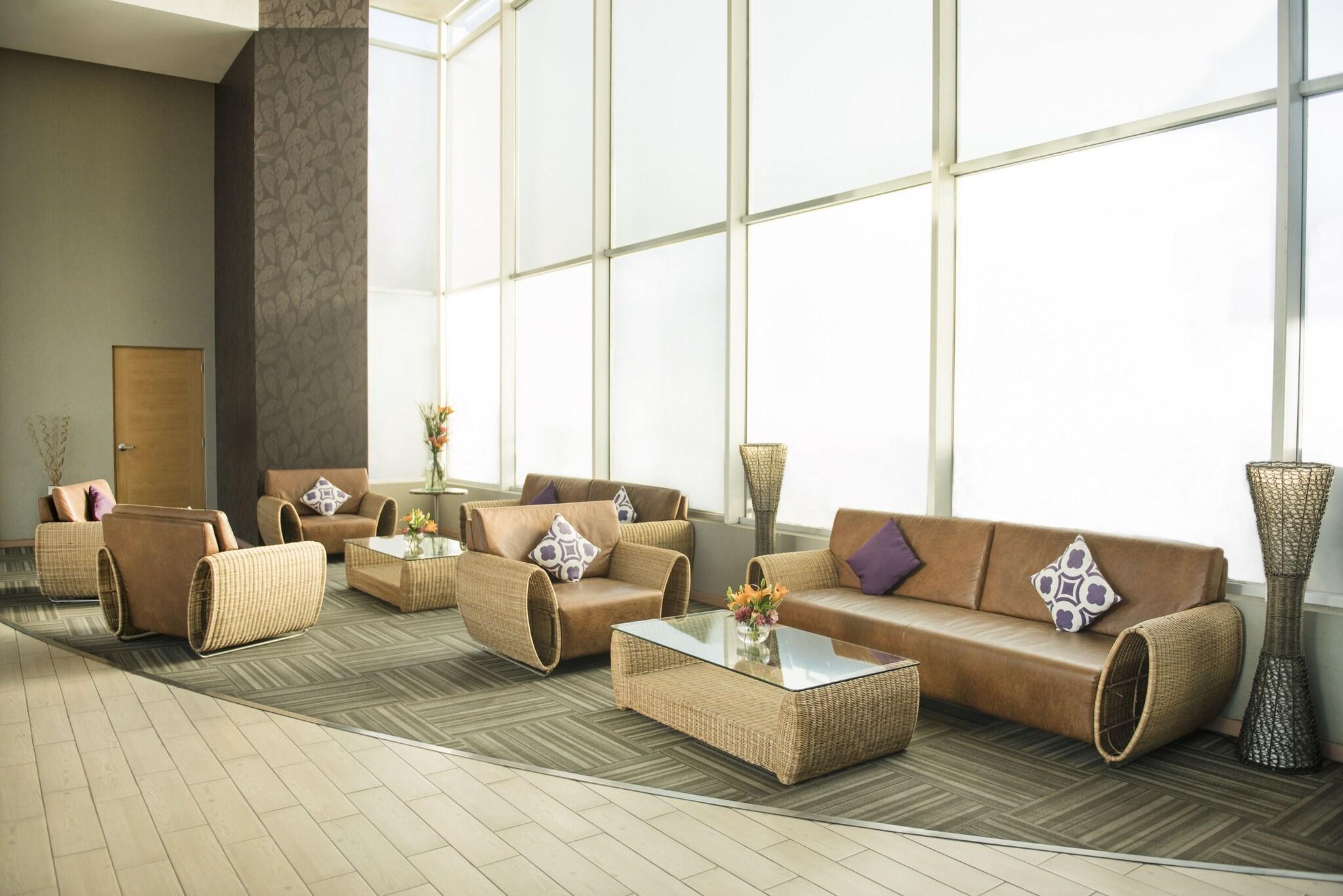 Vista Lobby Hotel Casino San Antonio by Enjoy