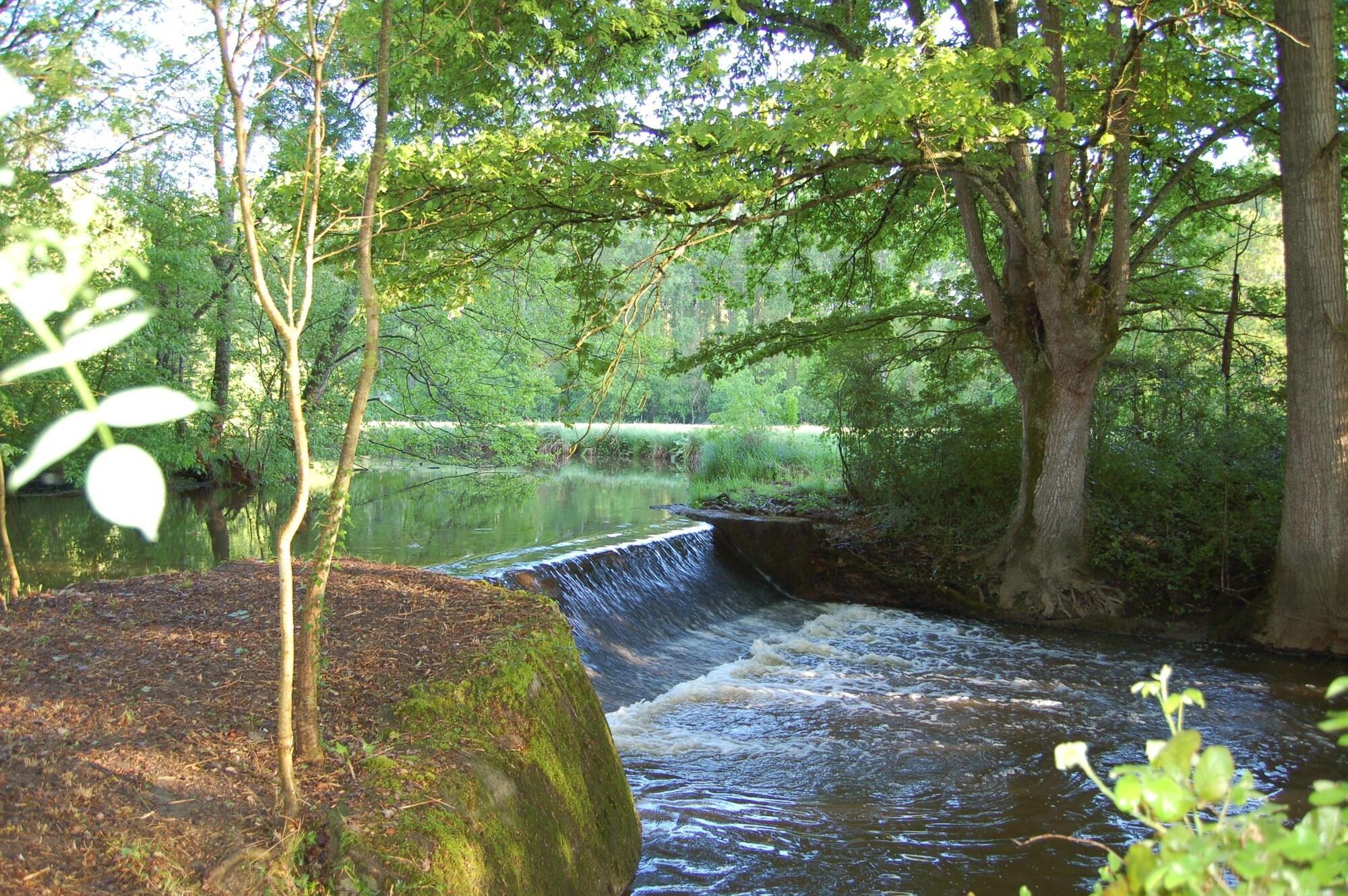 Varios Le Moulin Neuf