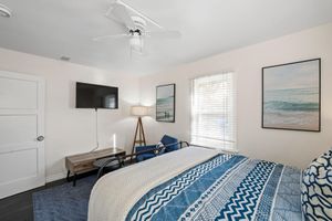 Alquiler Vacacional - NEW - Surf Bungalow w/ Hot Tub - Steps from Beach
