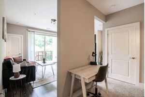 Alquiler Vacacional - Upscale Studio in Ritzy SouthPark Charlotte/King Bed/Balcony/Free Parking!