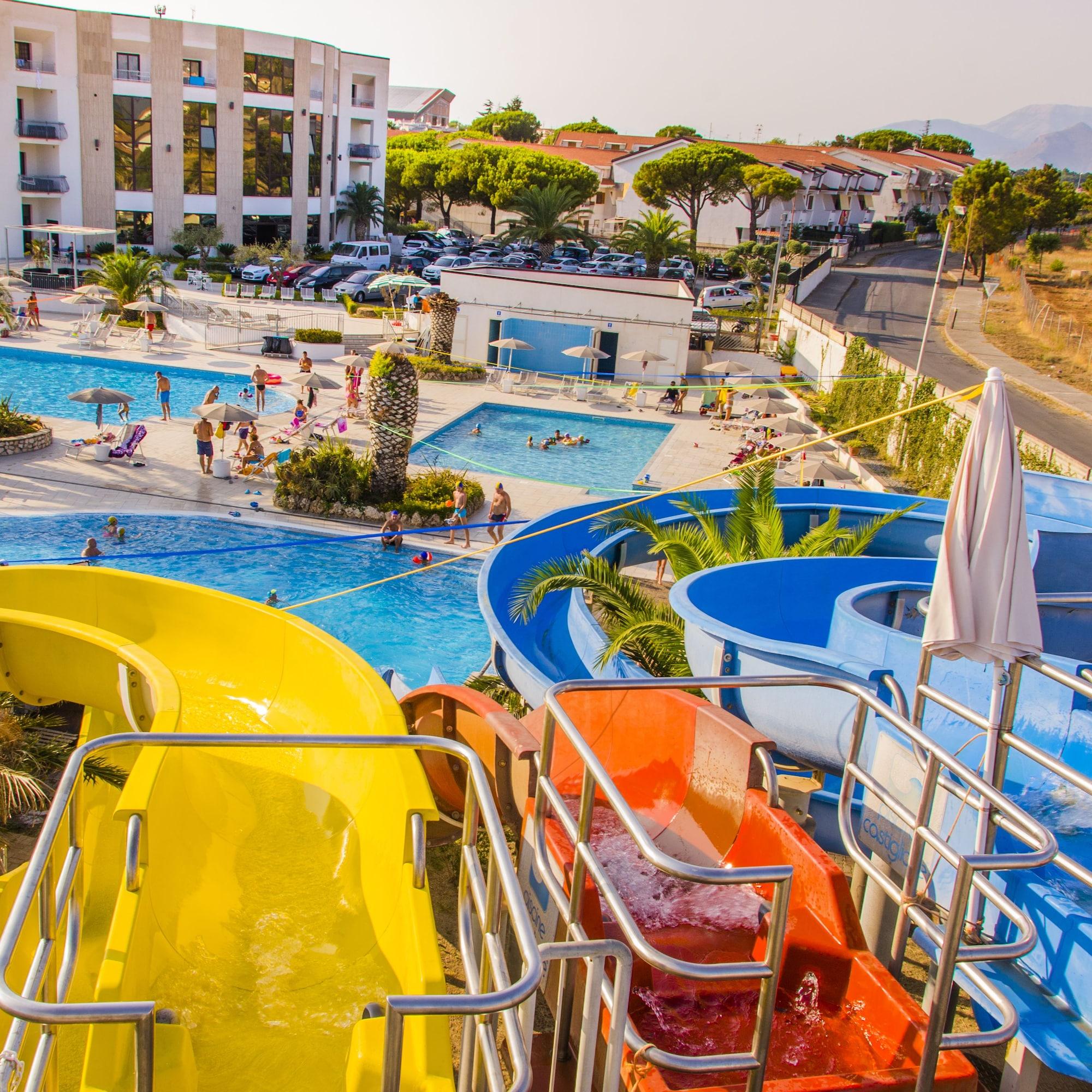 Vista Exterior San Domenico Family Hotel