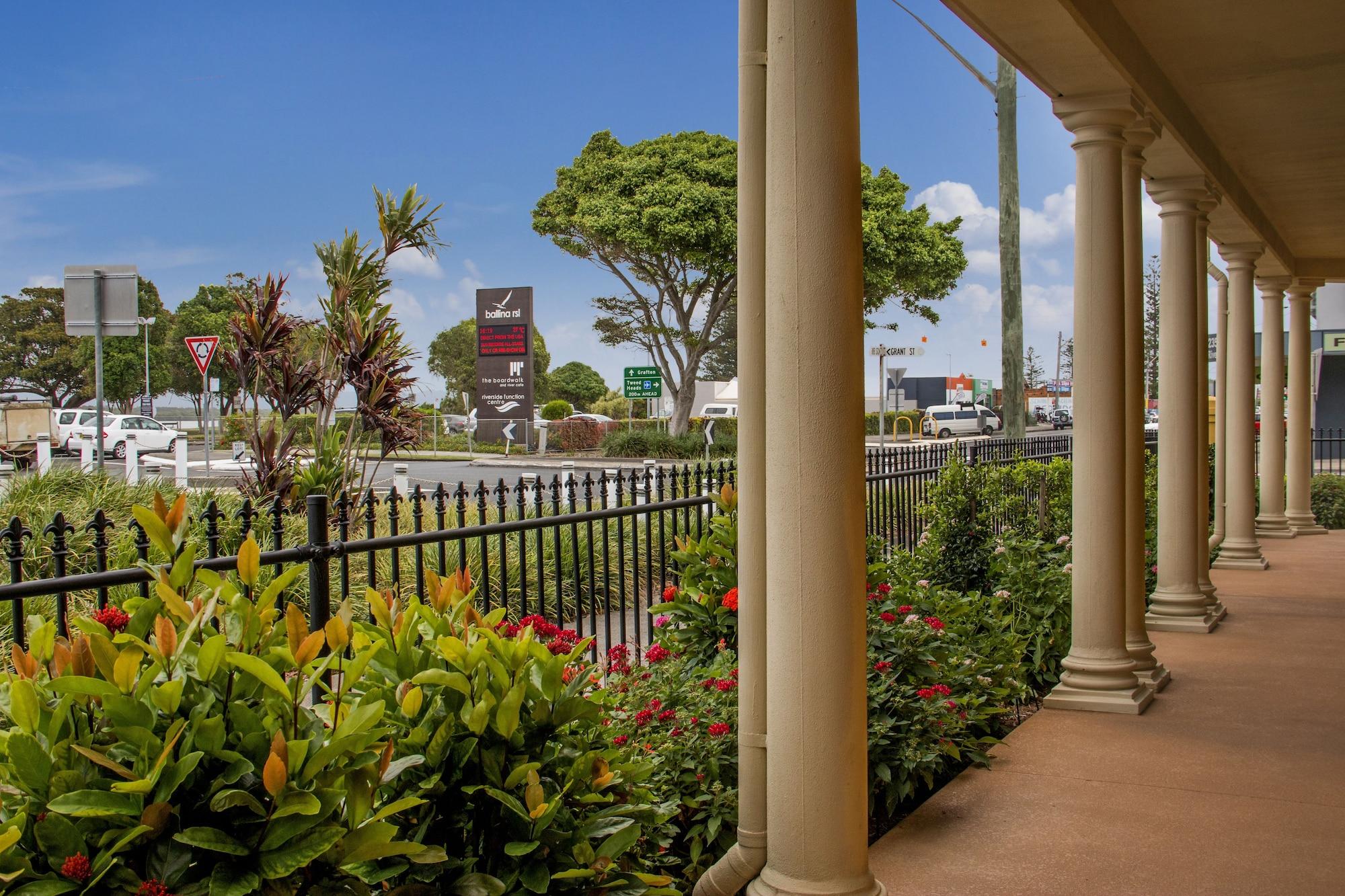 Vista Exterior Ballina Heritage Inn