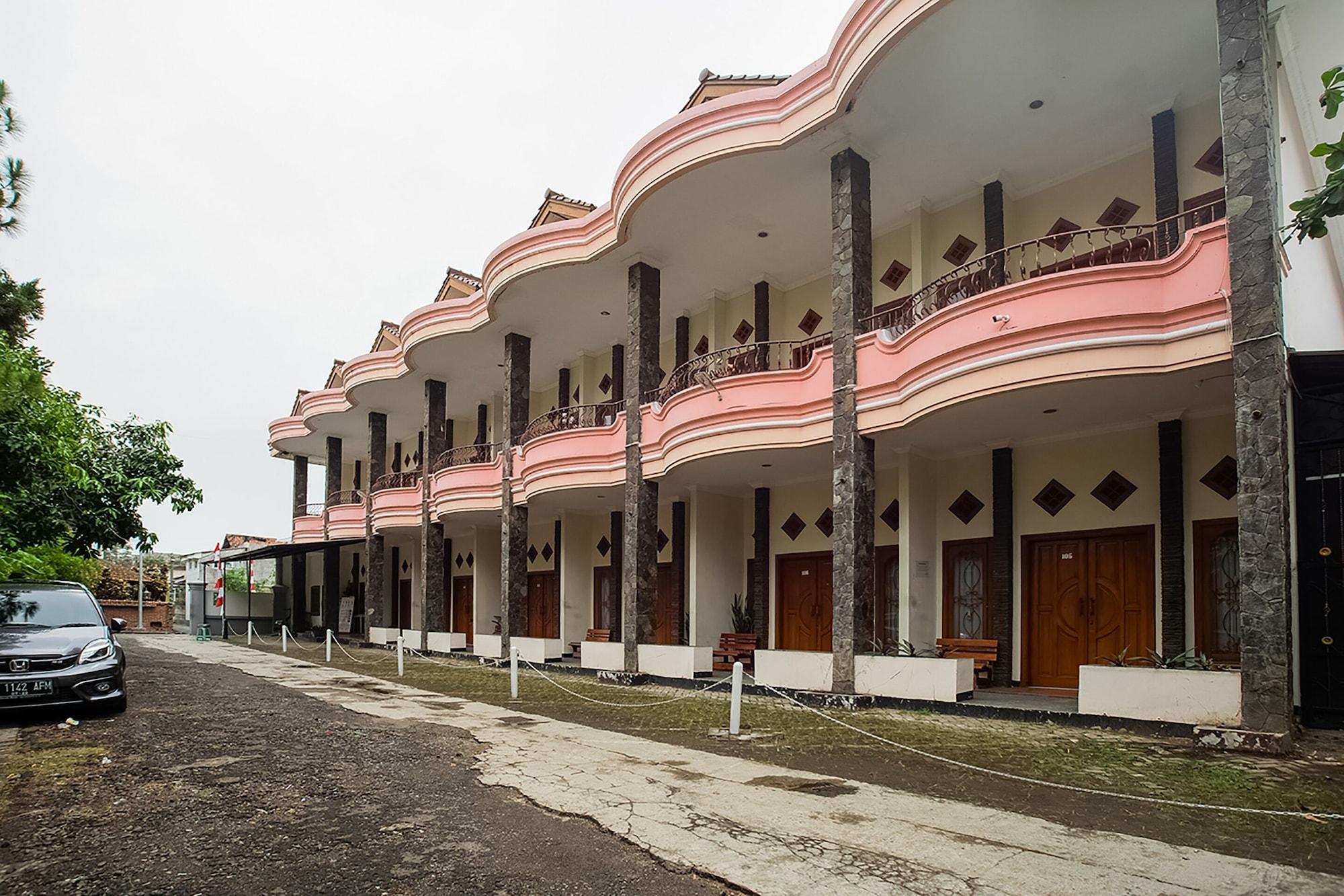 Vista Exterior OYO 3406 Pandu Prima Guest House Syariah