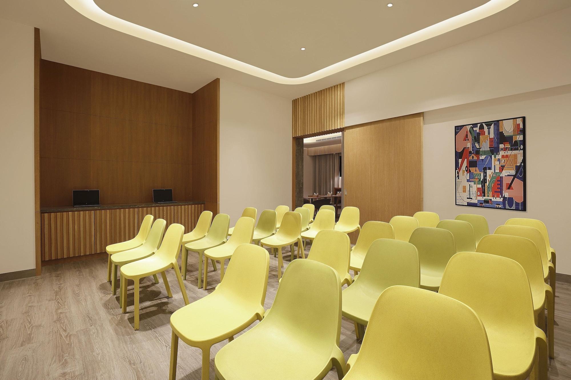 Sala de Reuniones Holiday Inn Express Hyderabad Hitec City by IHG