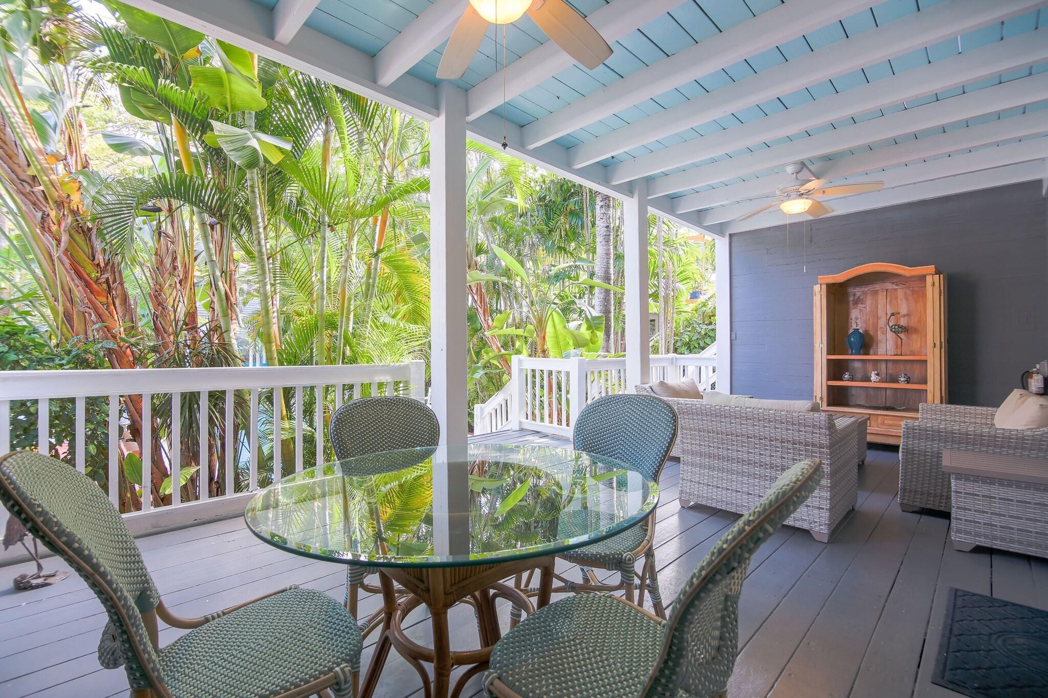 Vista Exterior Ambrosia Key West