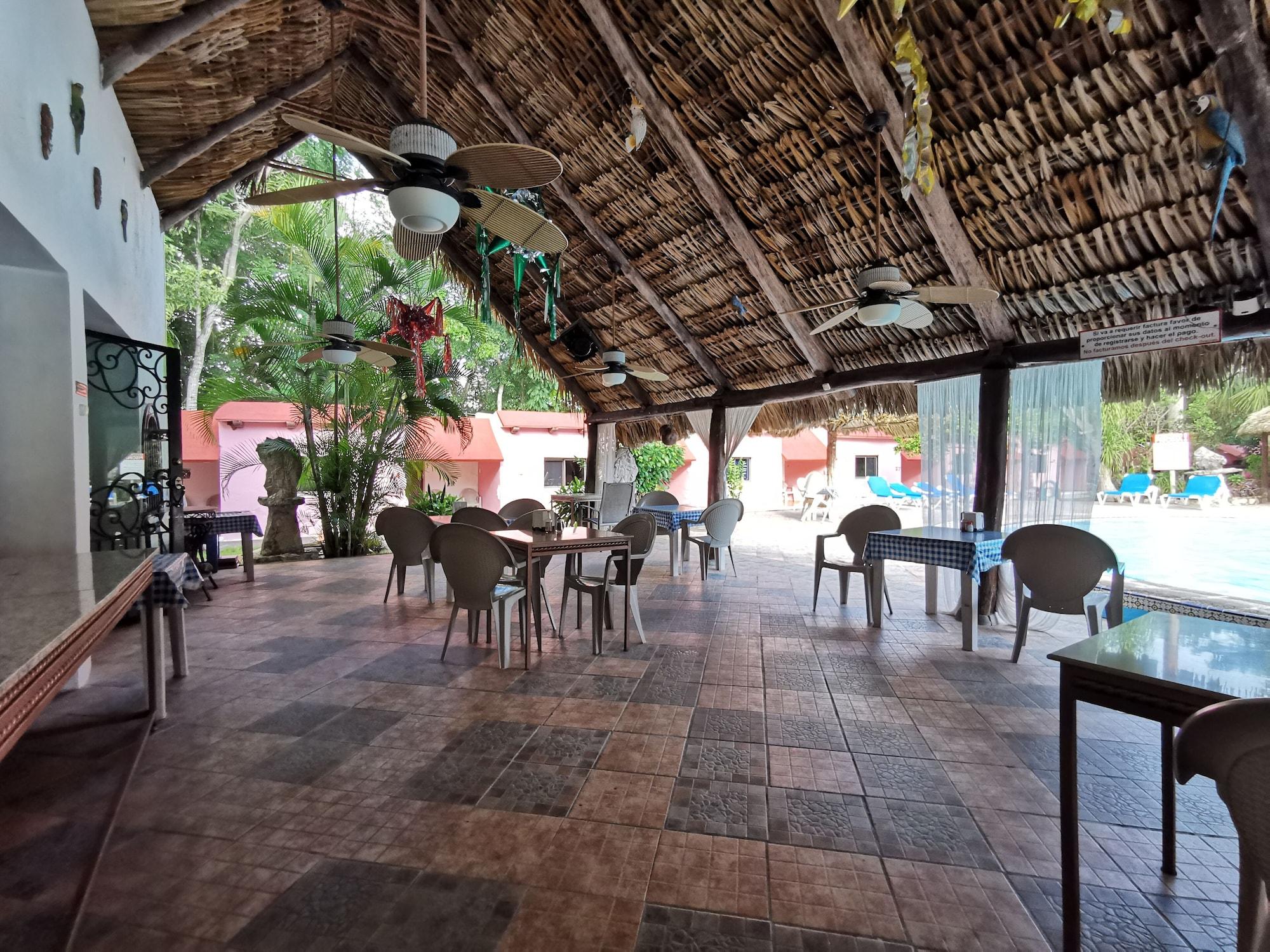 Restaurant Hotel DORALBA INN Chichén