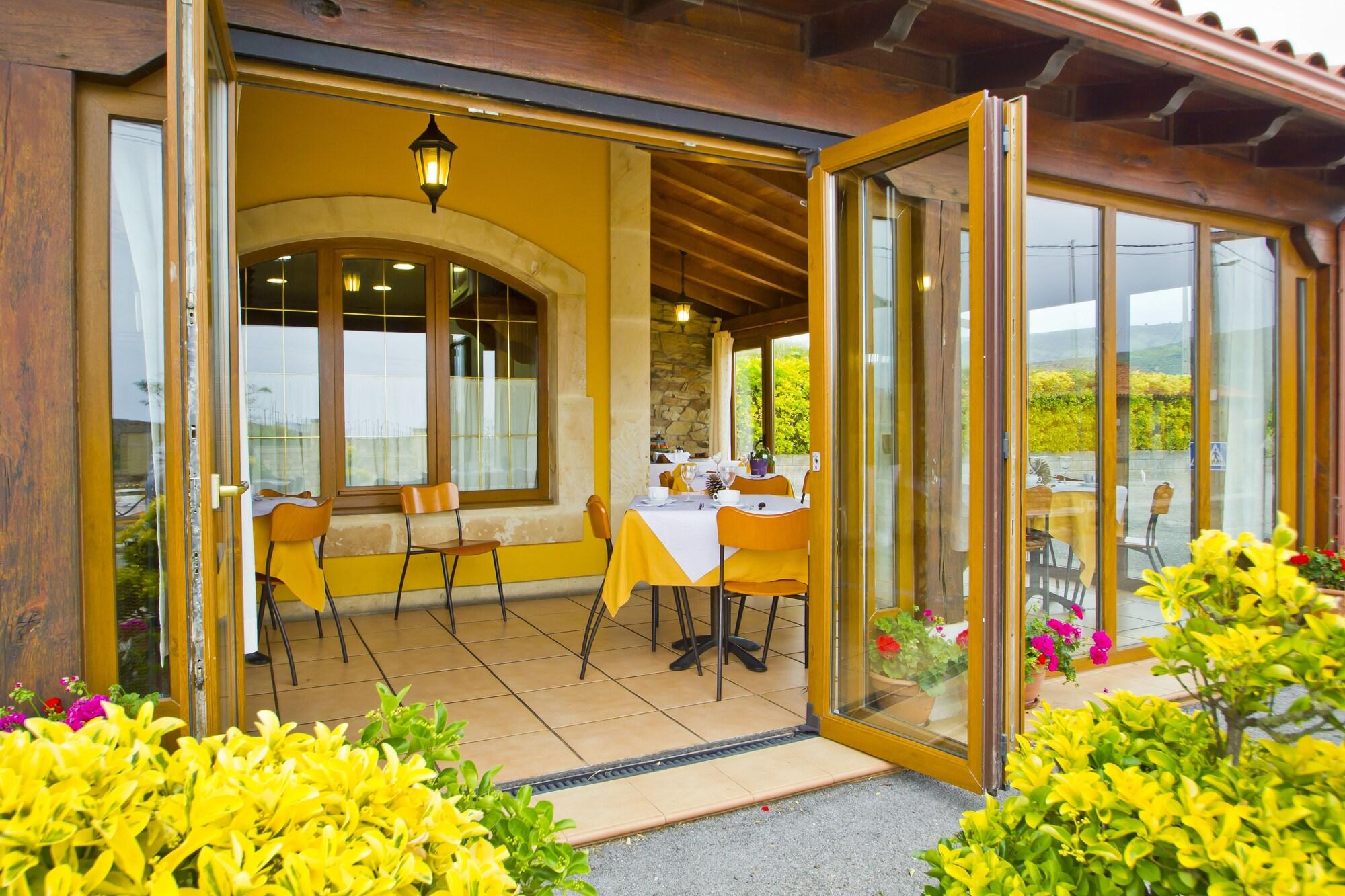 Vista Exterior Hostal Fimar