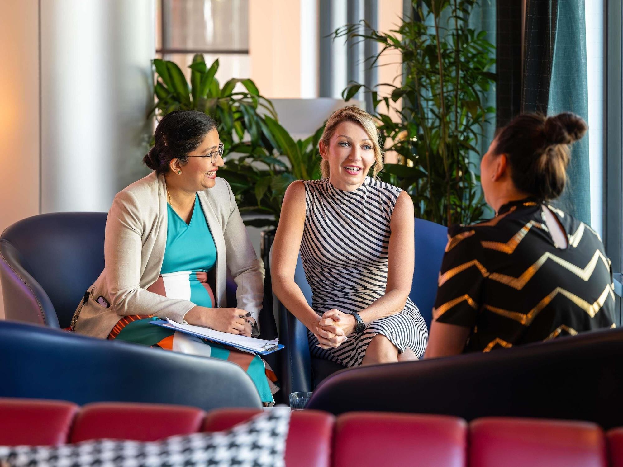 Sala de Reuniones ibis Styles Saint Dizier