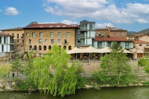 Alojamiento - Palacio Tondon, La Rioja Brinas