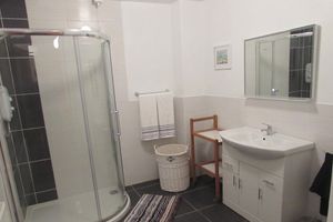 Alquiler Vacacional - 1BED Apt at The Old Police Station, Easkey