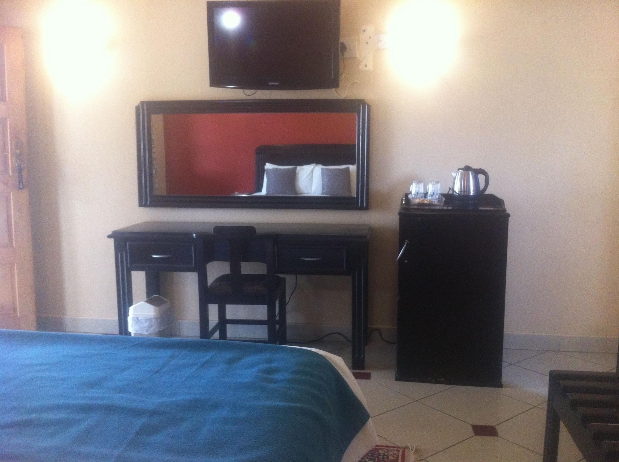Set de Habitación Palapye Guest House