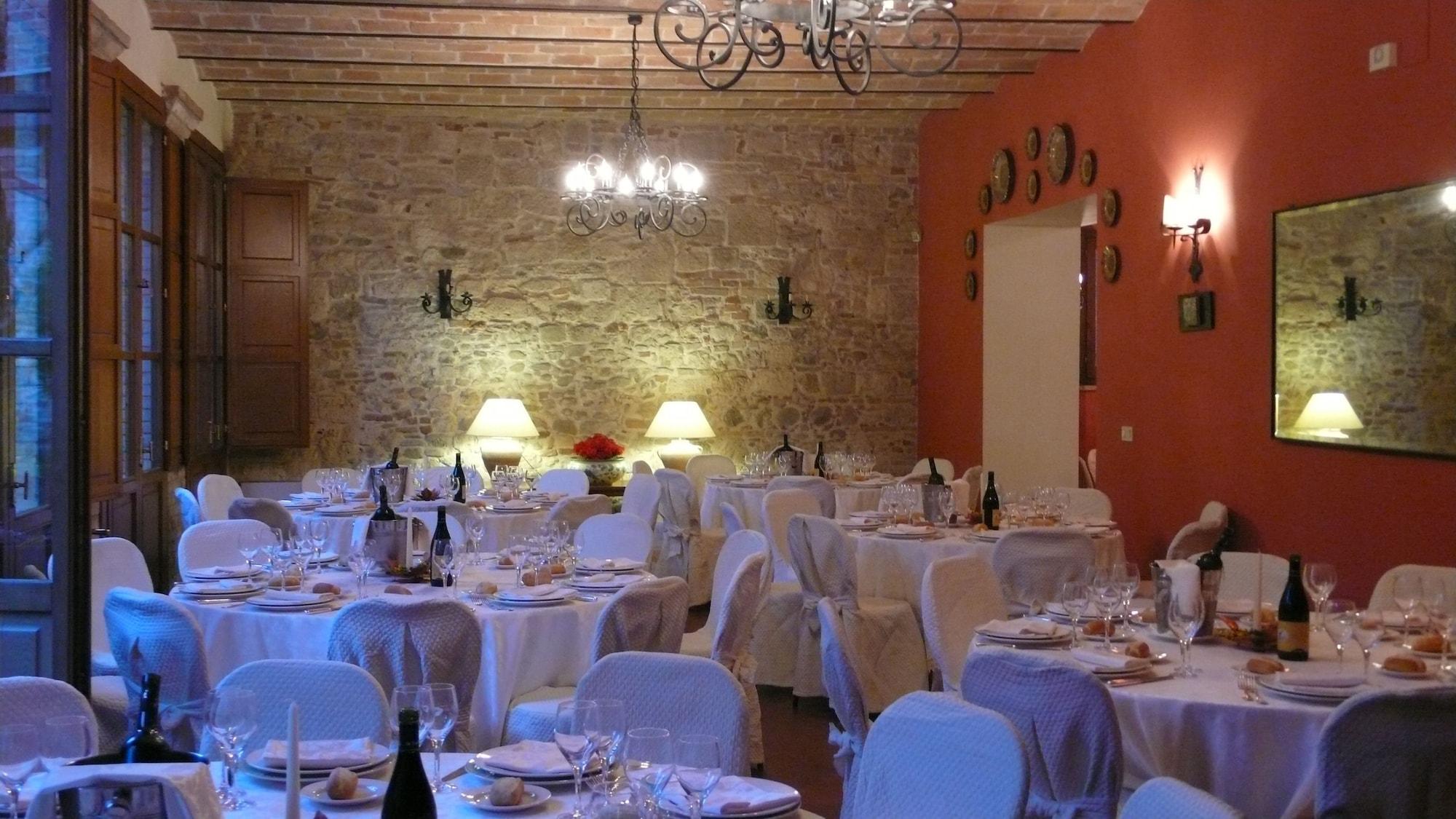 Salón de Baile Hotel & Residenza 100 Torri