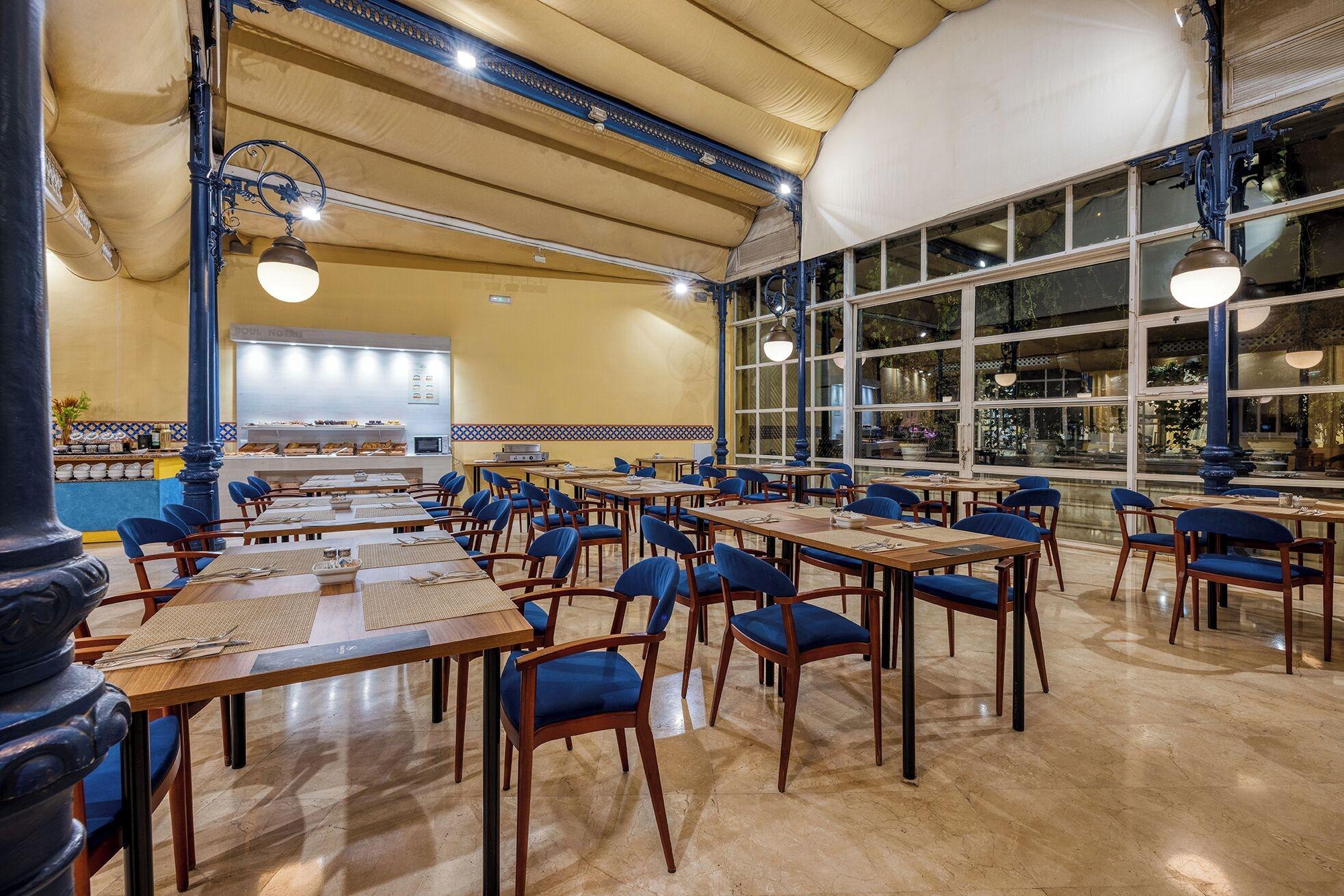 Restaurant Senator Huelva Hotel