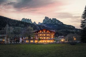 Alojamiento - X Alp Hotel