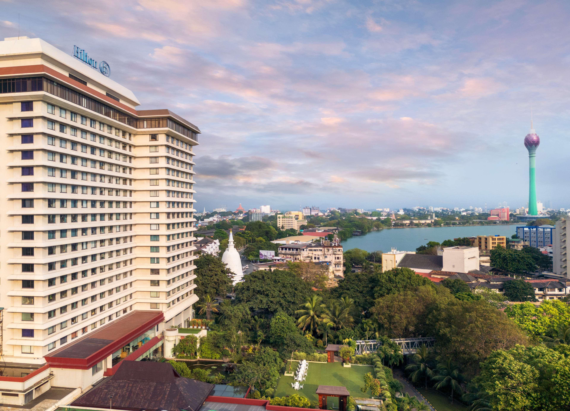 Vista Exterior Hilton Colombo