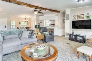 Alquiler Vacacional - 4 Mi to Norfork Lake: Country Stay w/ Farm Views!