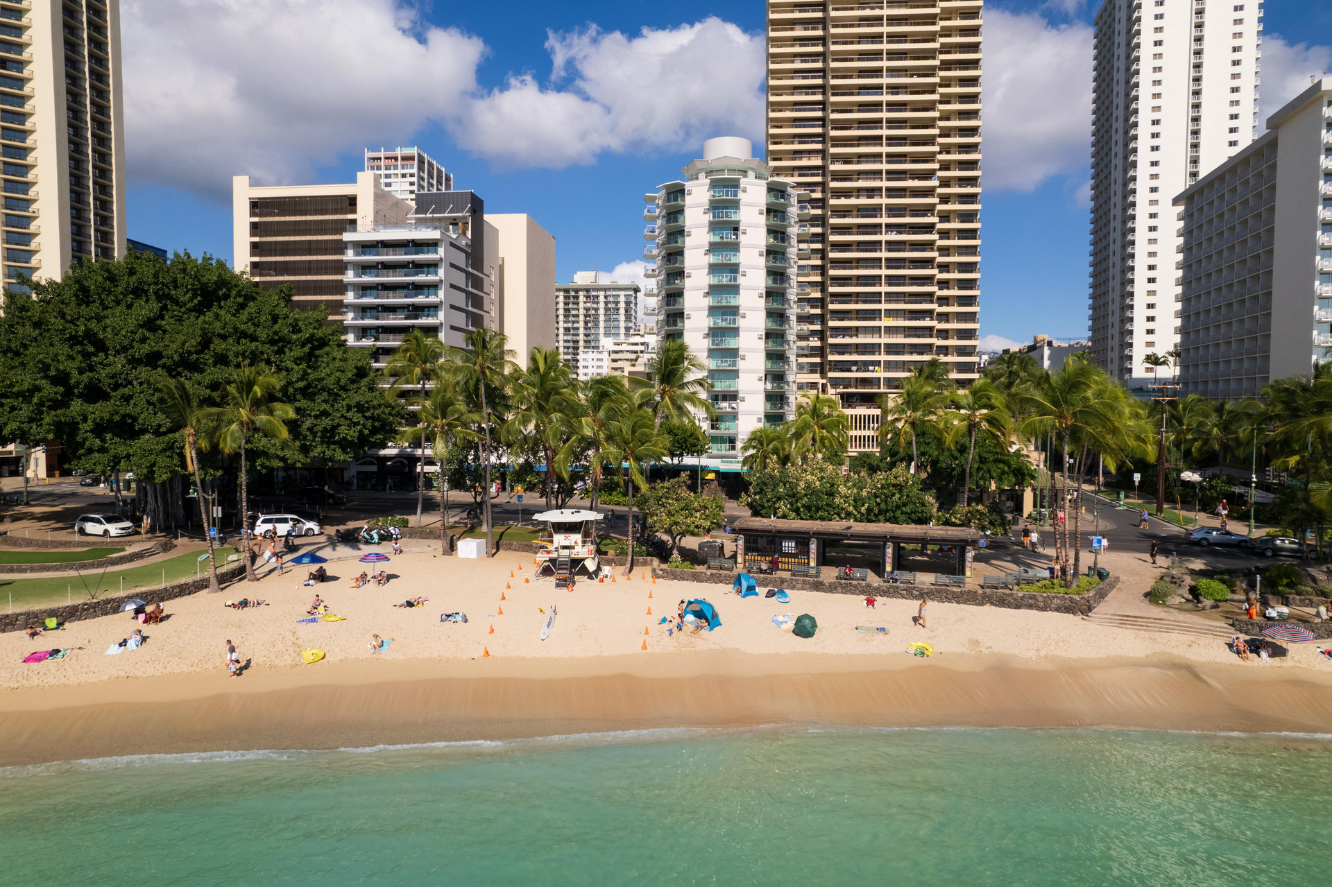 Vista Exterior Aston Waikiki Circle Hotel