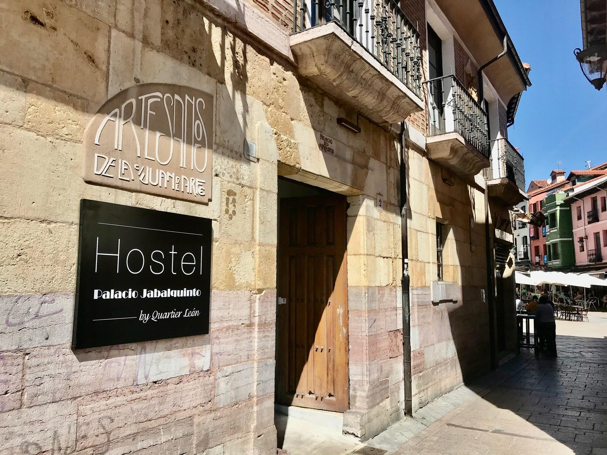 Varios Quartier Leon Jabalquinto - Hostel