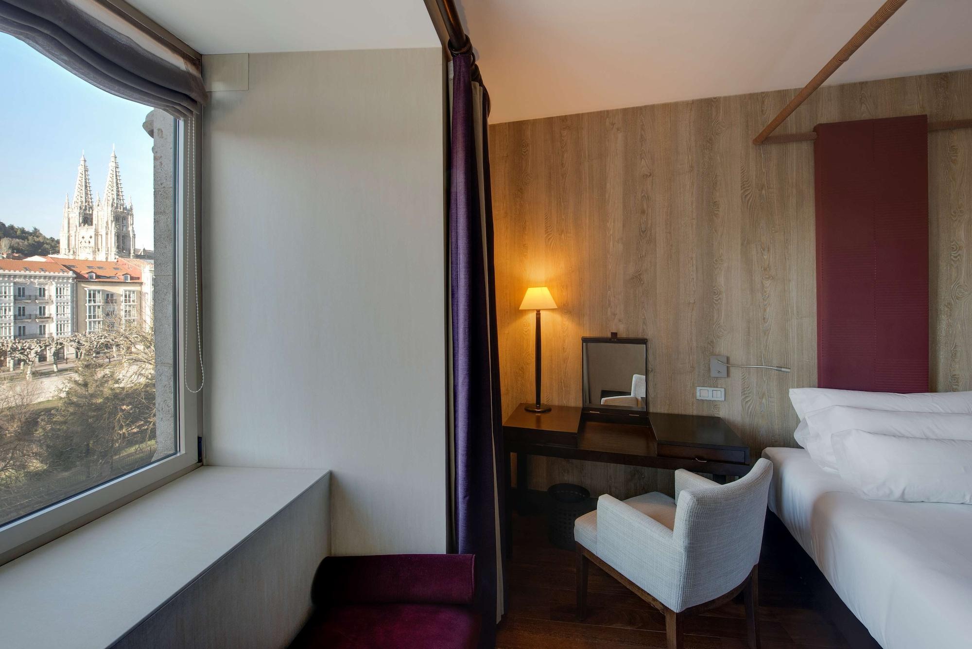 Habitación NH Collection Palacio de Burgos