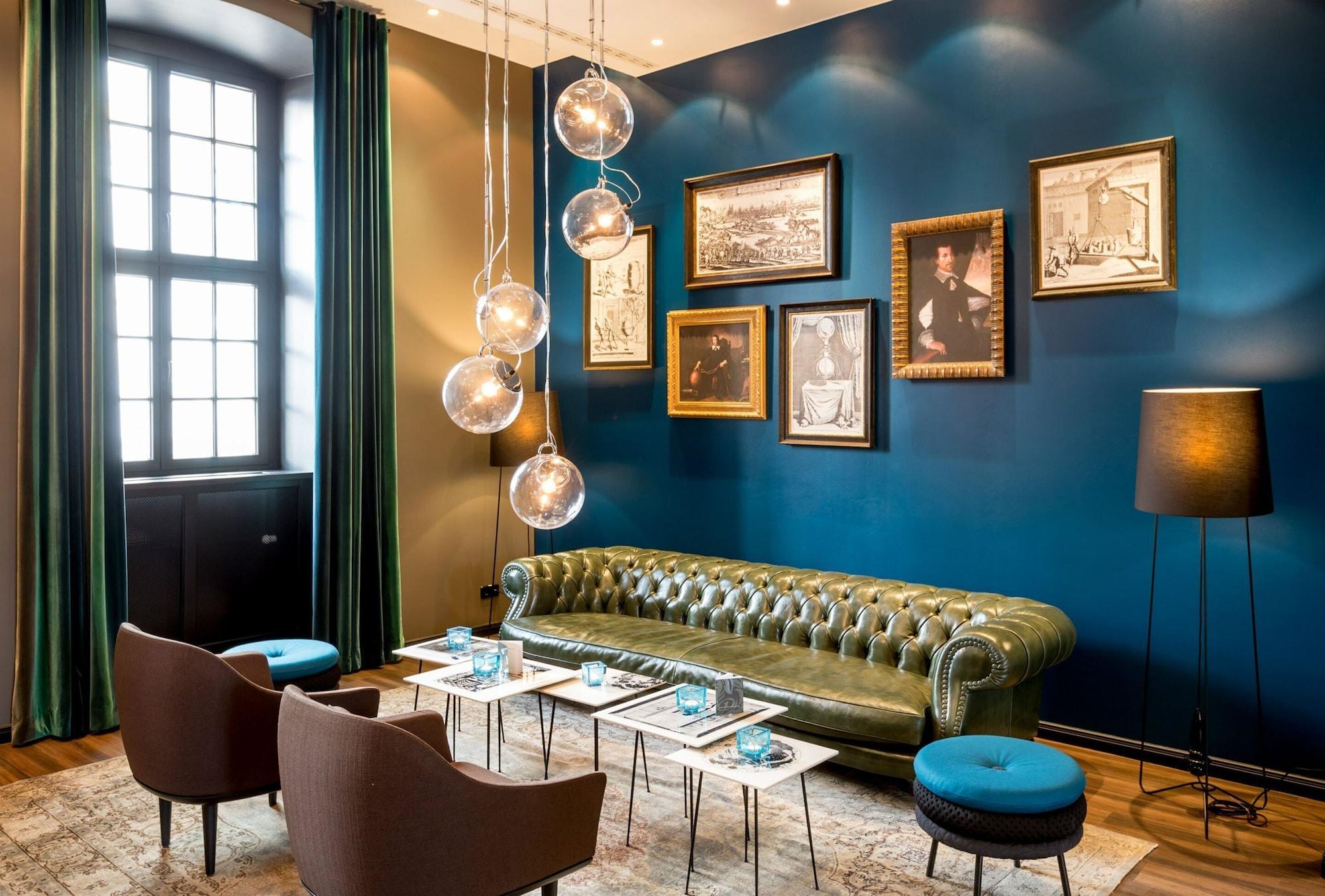 Bar/Salón Motel One Magdeburg
