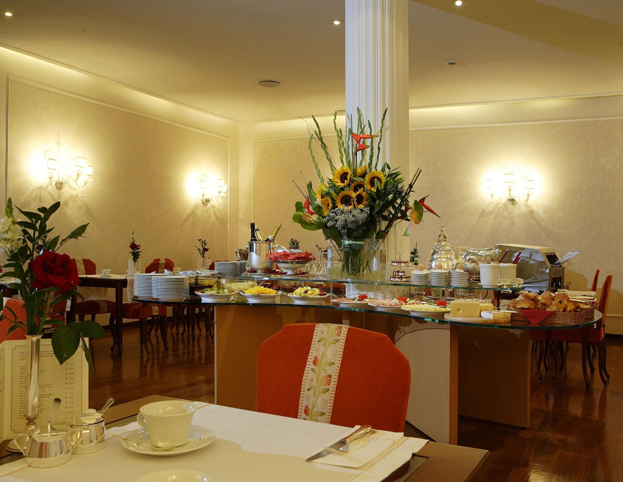Restaurant Hotel De La Ville
